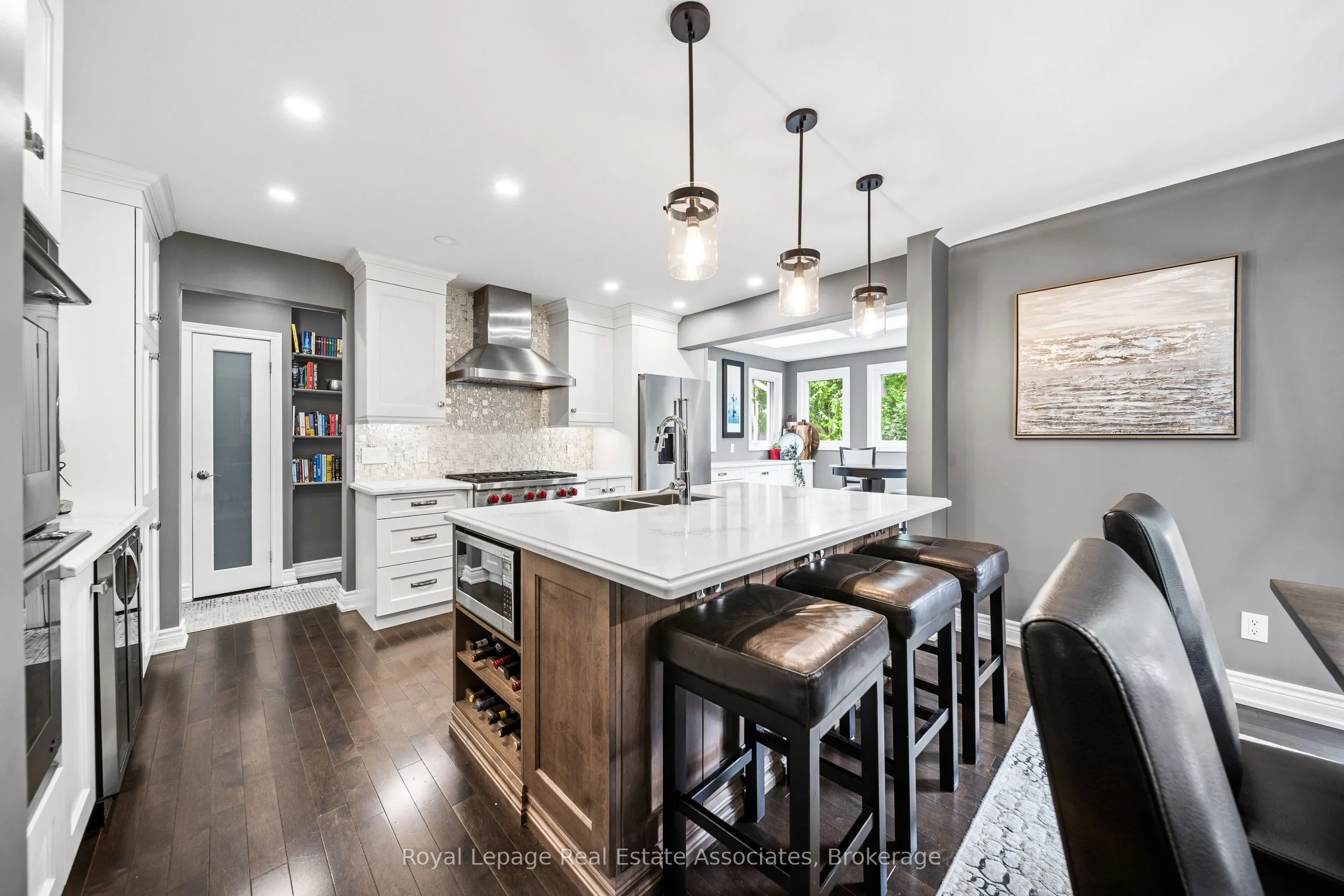 96 Delrex Boulevard