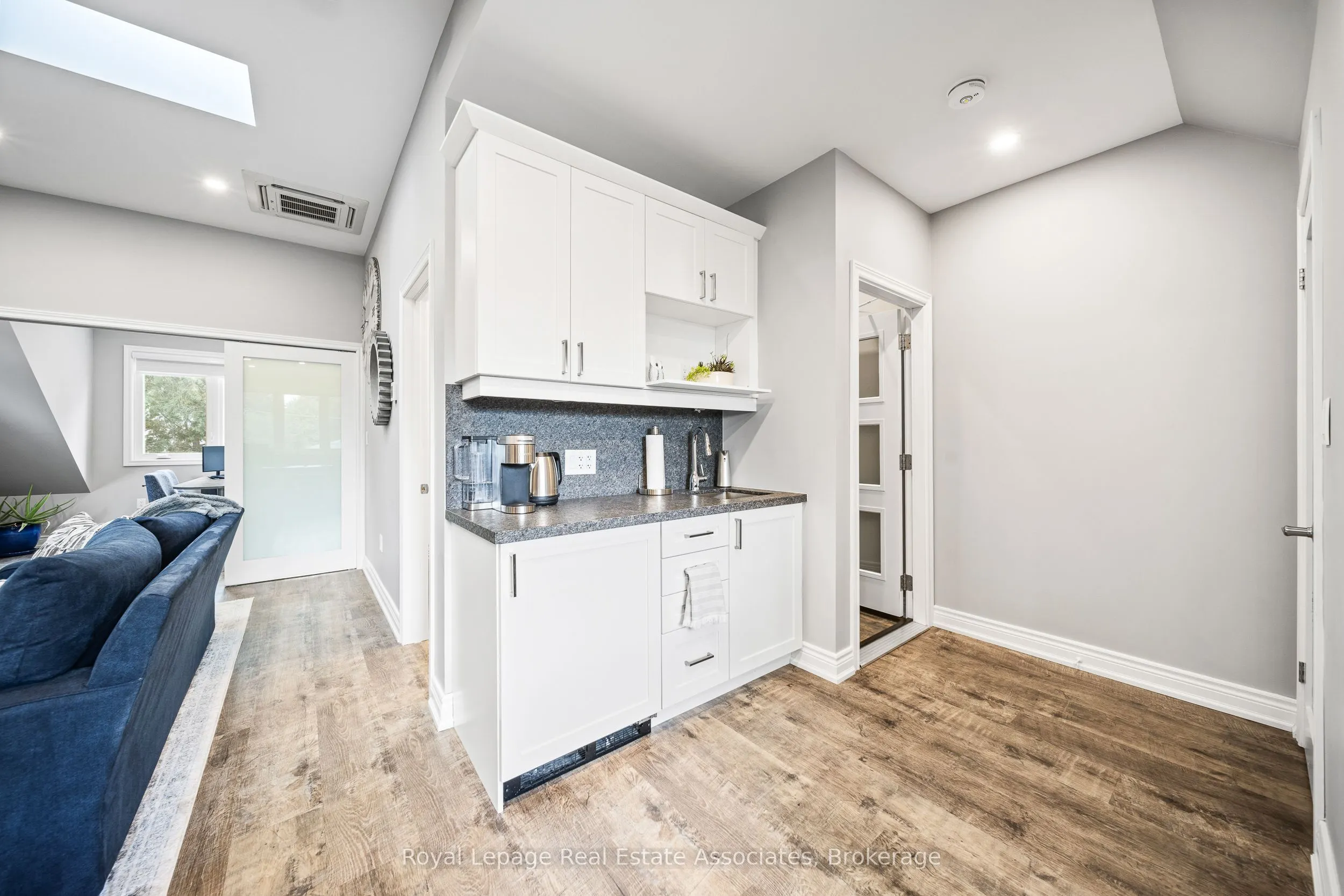96 Delrex Boulevard