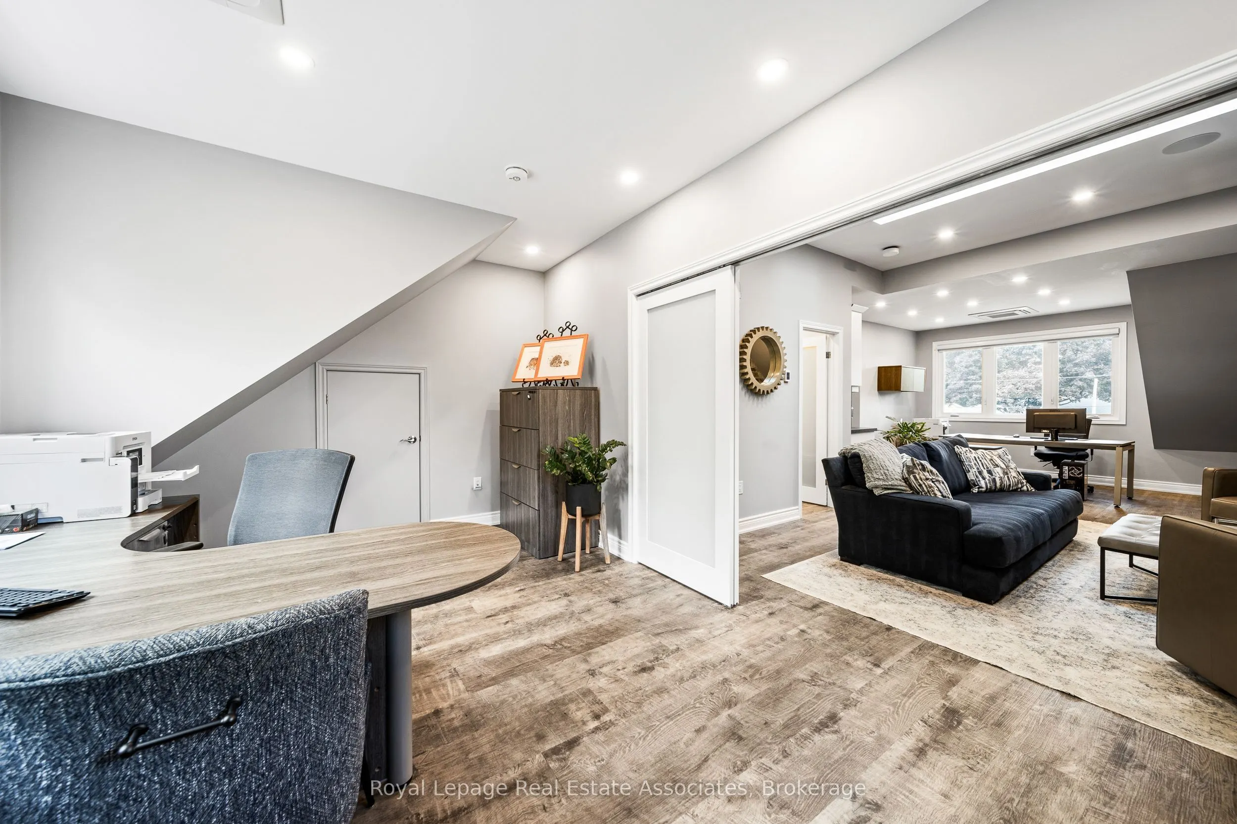 96 Delrex Boulevard