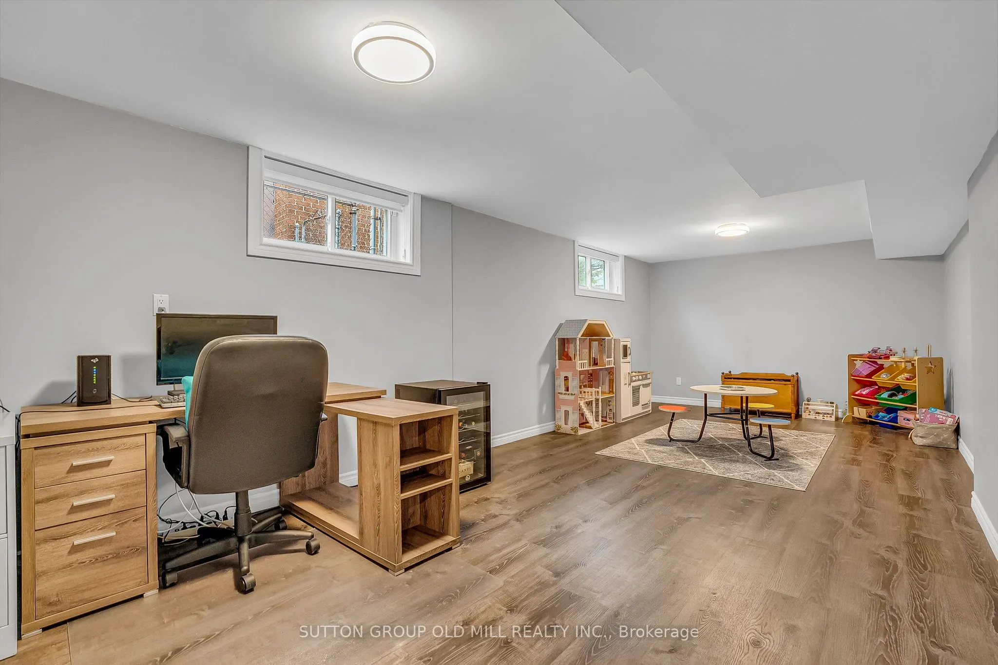 40 Lemonwood Drive