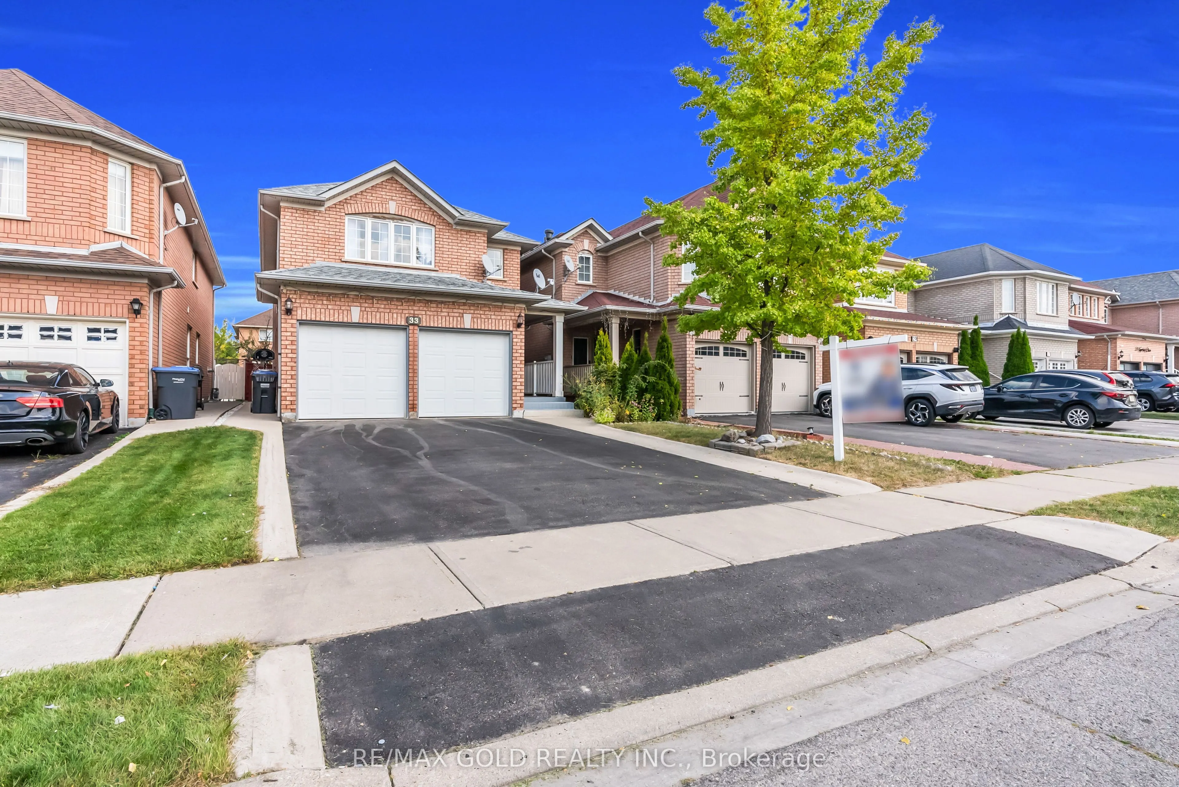 33 Tigerlily Place