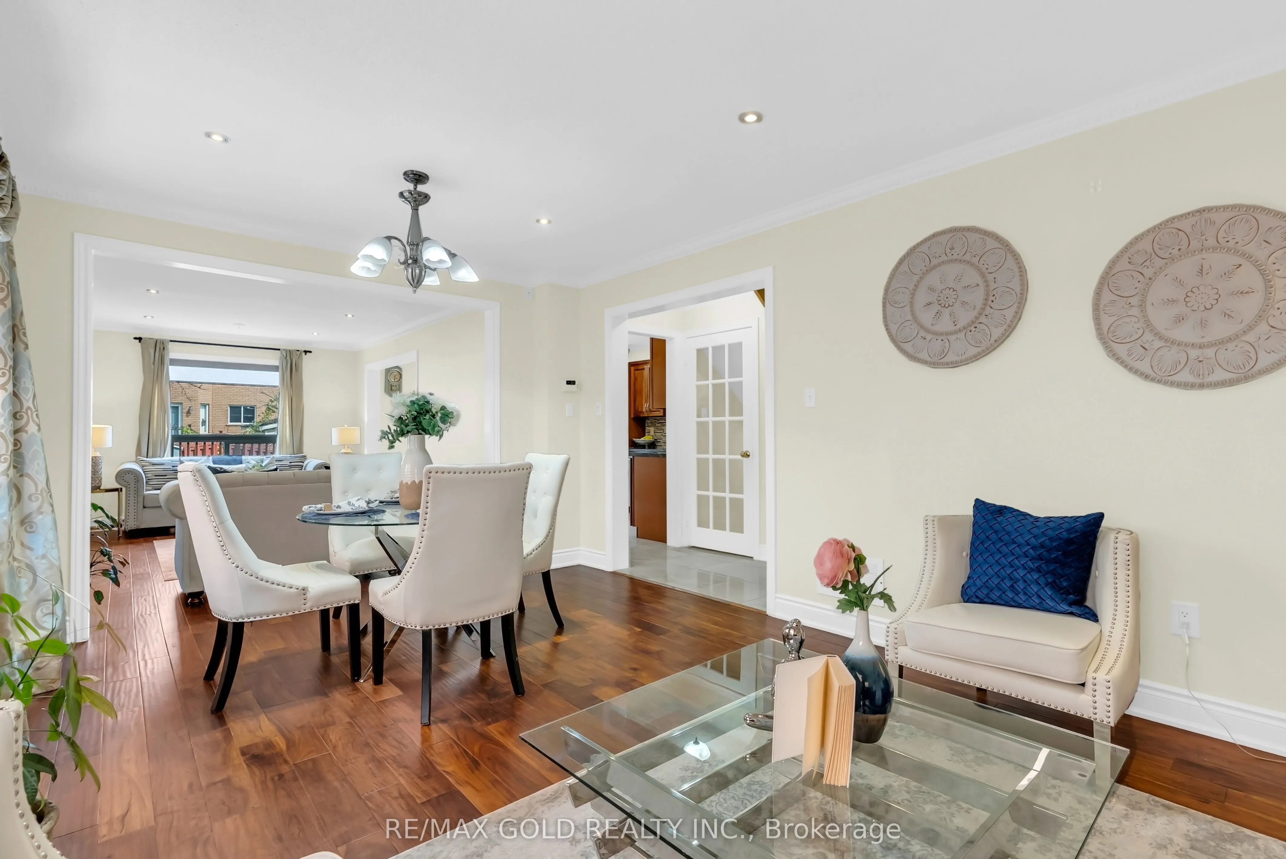 33 Tigerlily Place