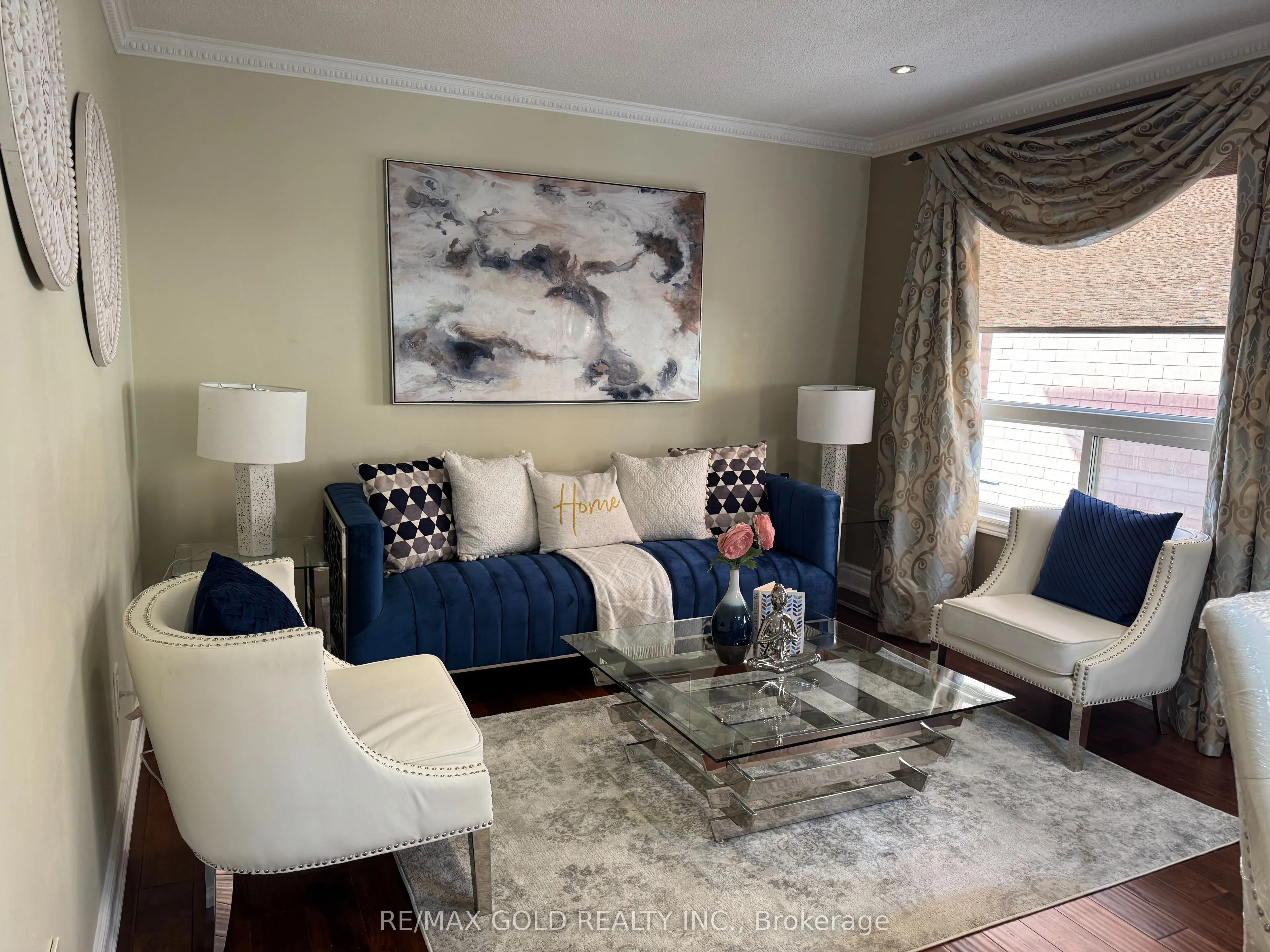 33 Tigerlily Place