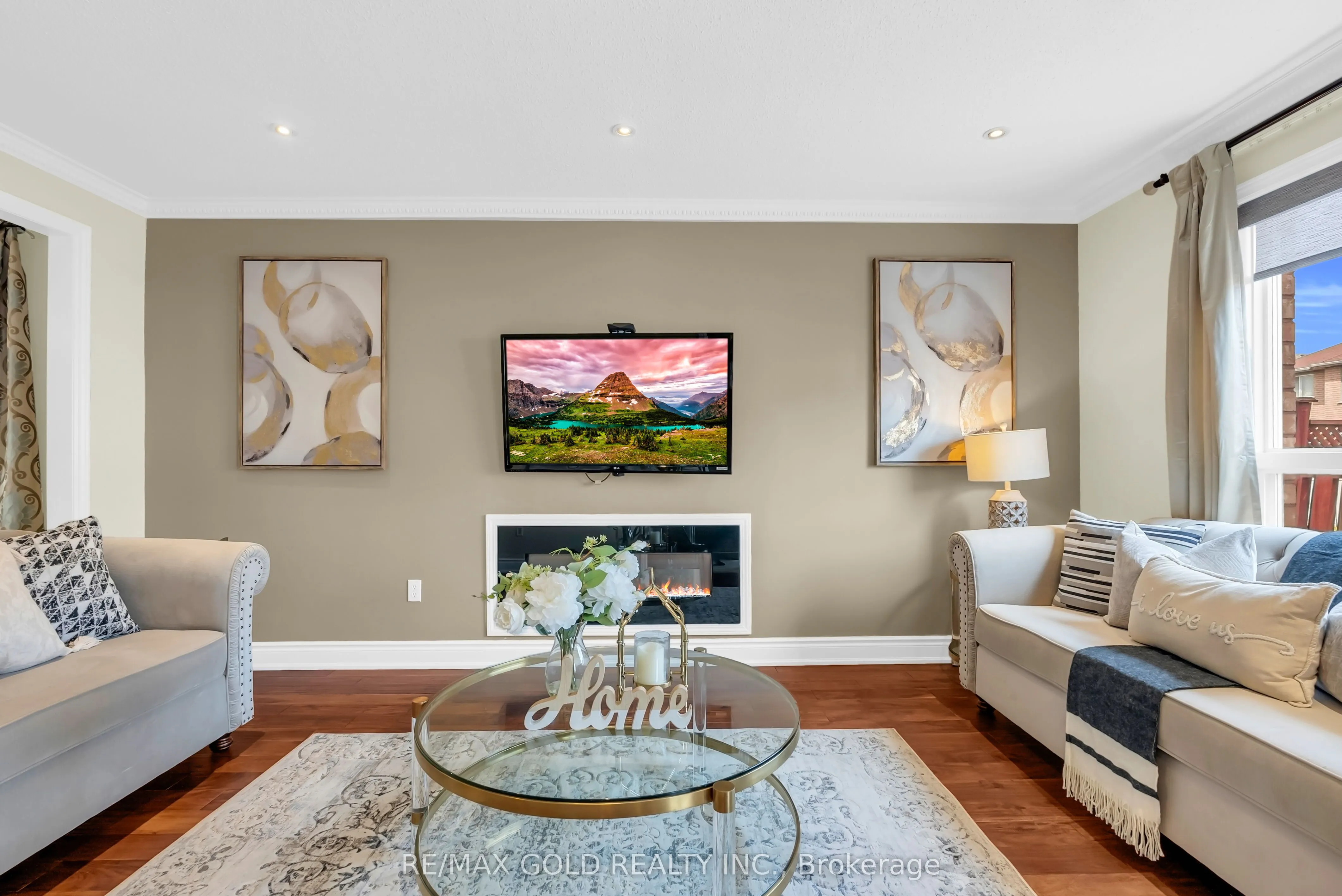 33 Tigerlily Place