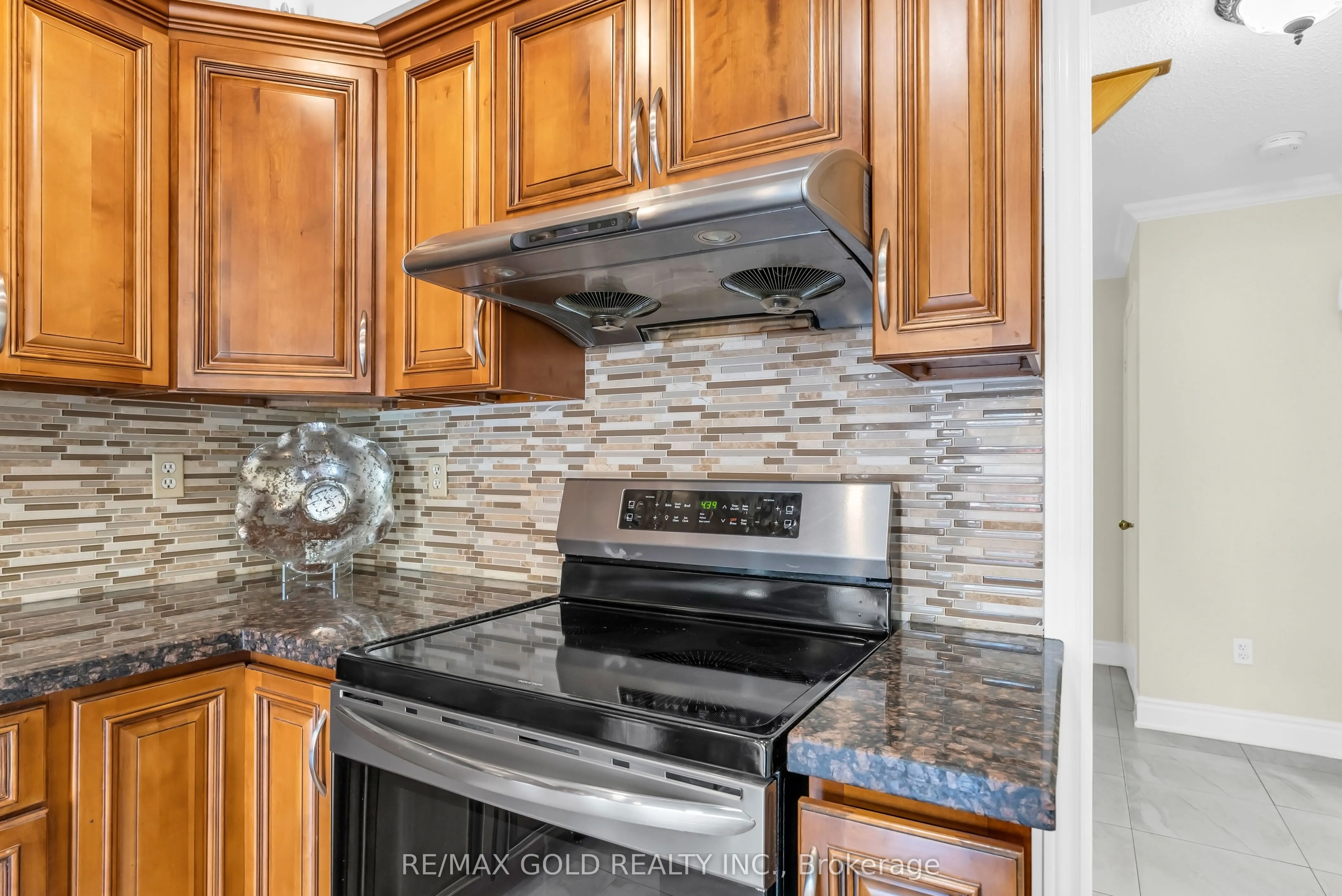 33 Tigerlily Place