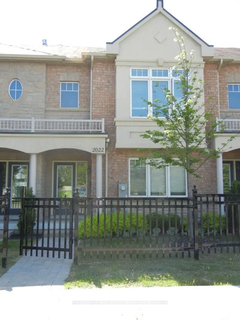 2022 Lakeshore Road W