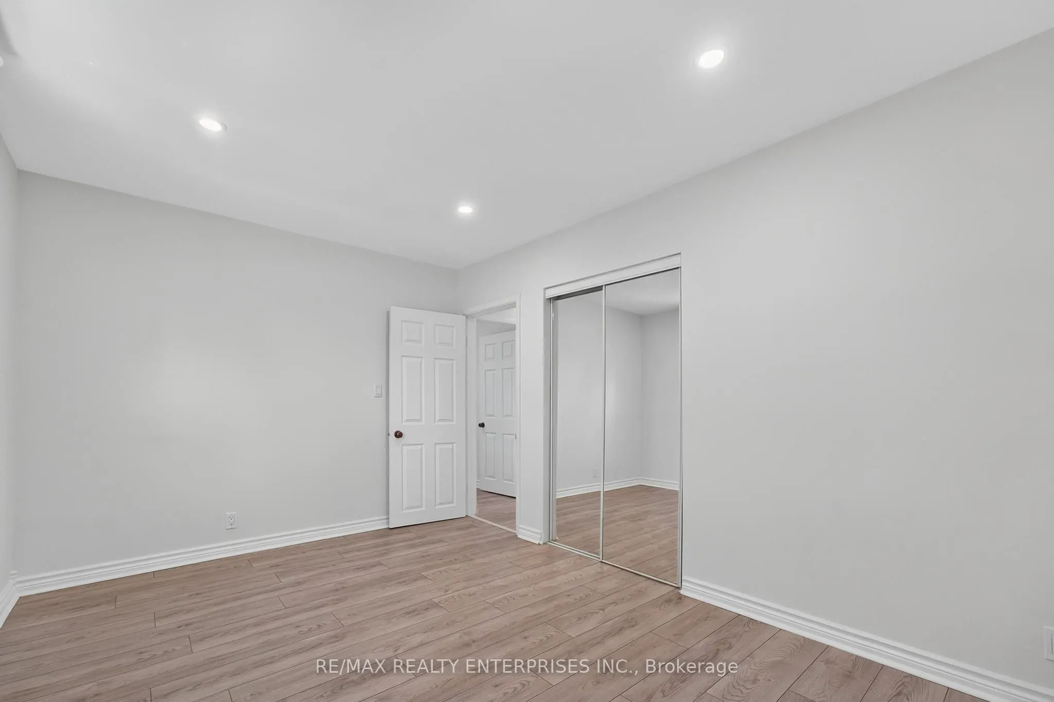 16 Warbeck Place