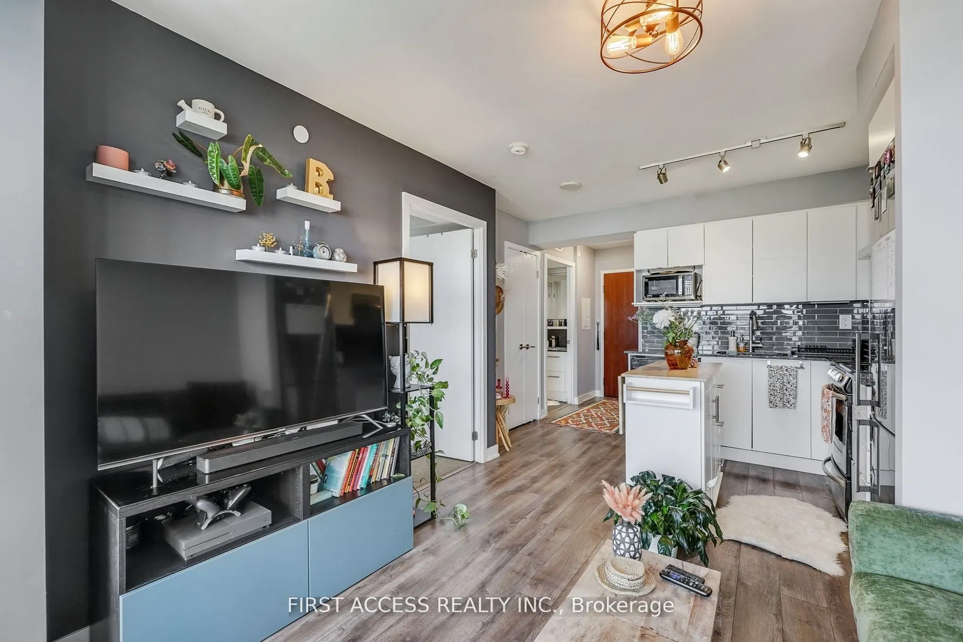 160 Flemington Road, #1309