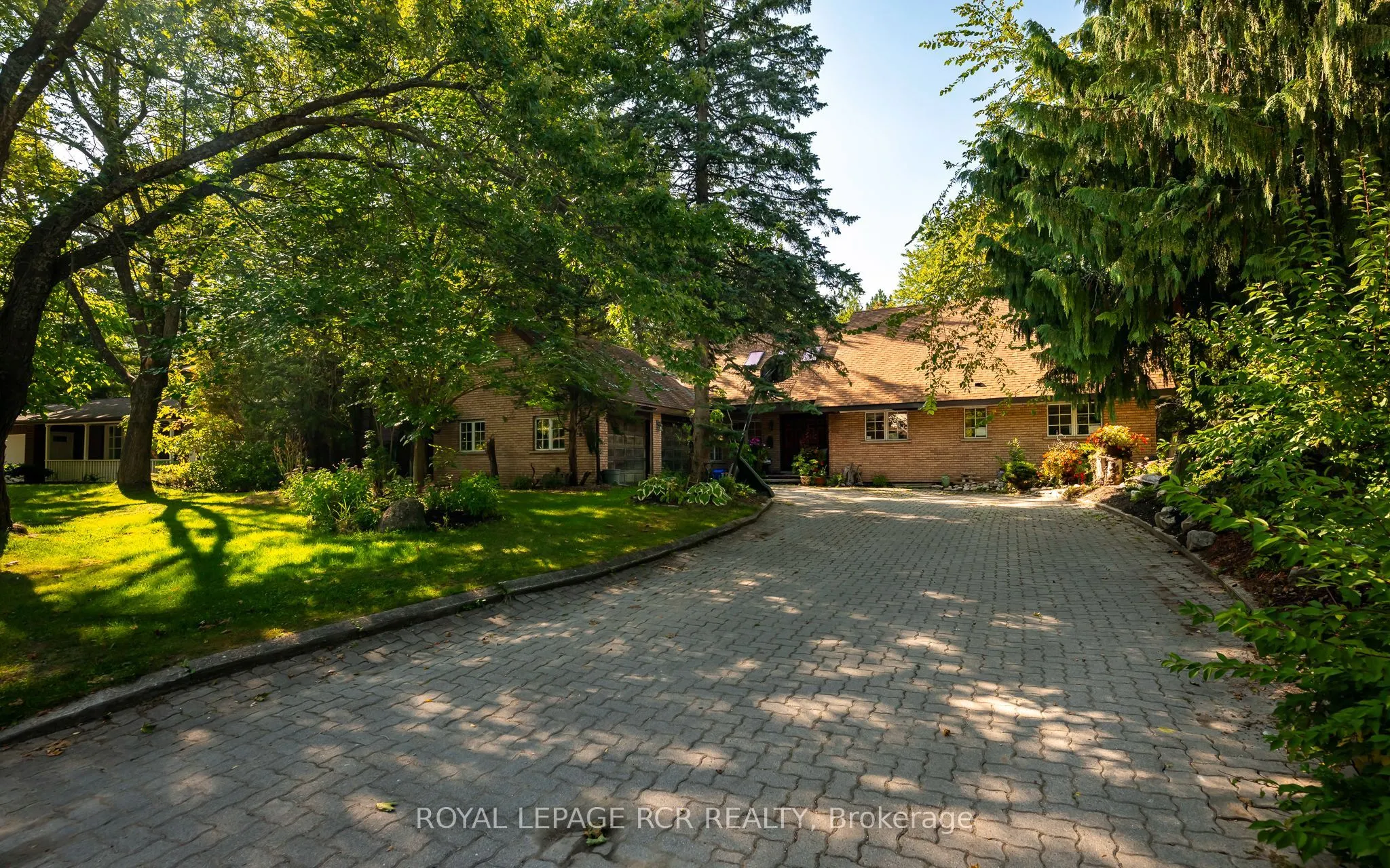 33 Forest Park Road