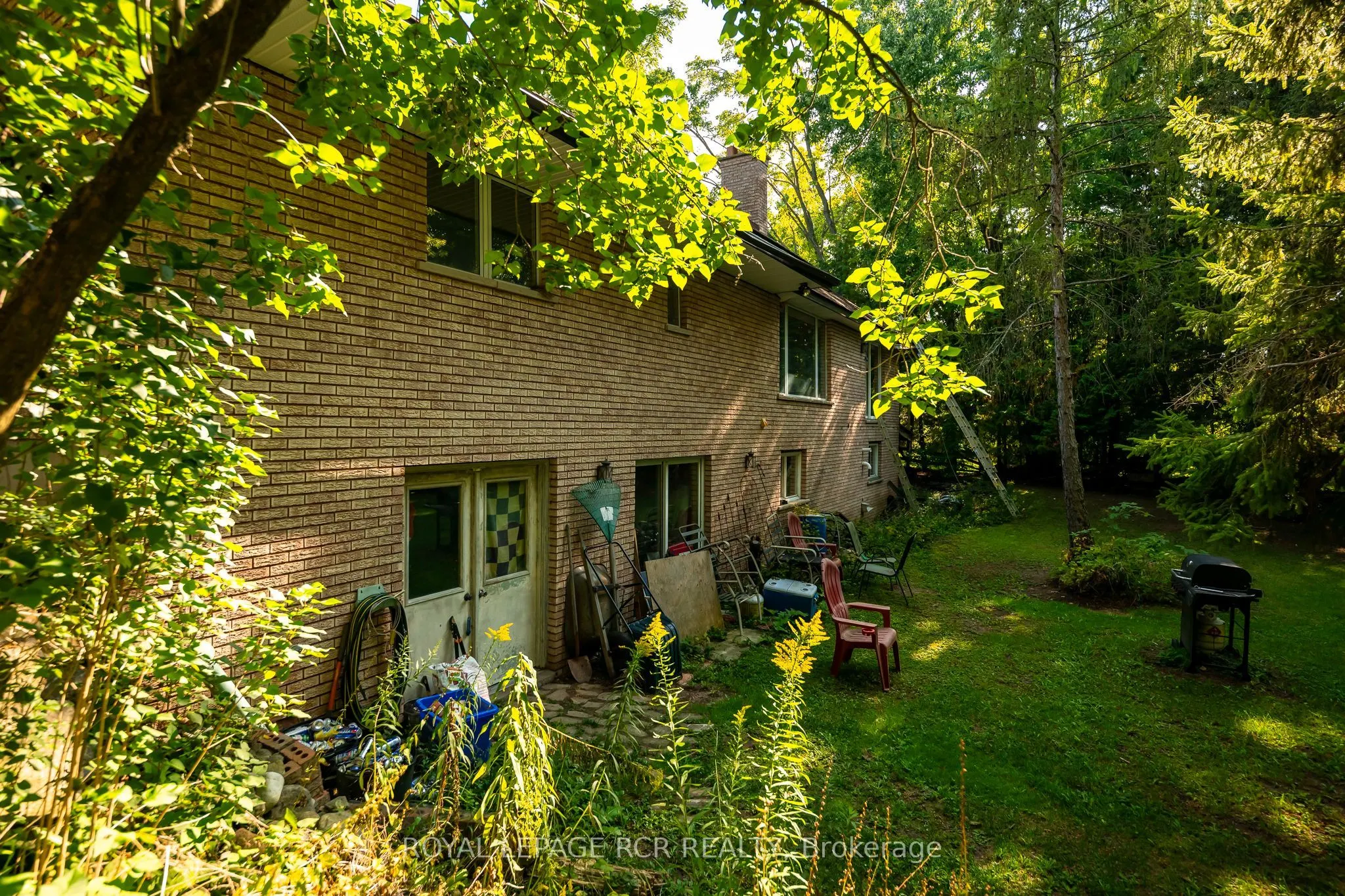 33 Forest Park Road
