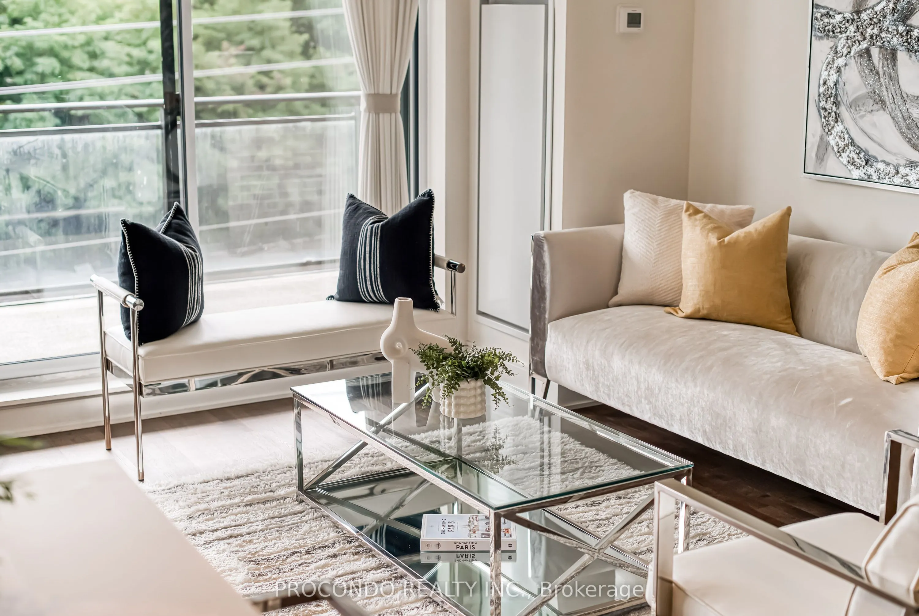 1575 Lakeshore Road W, #350