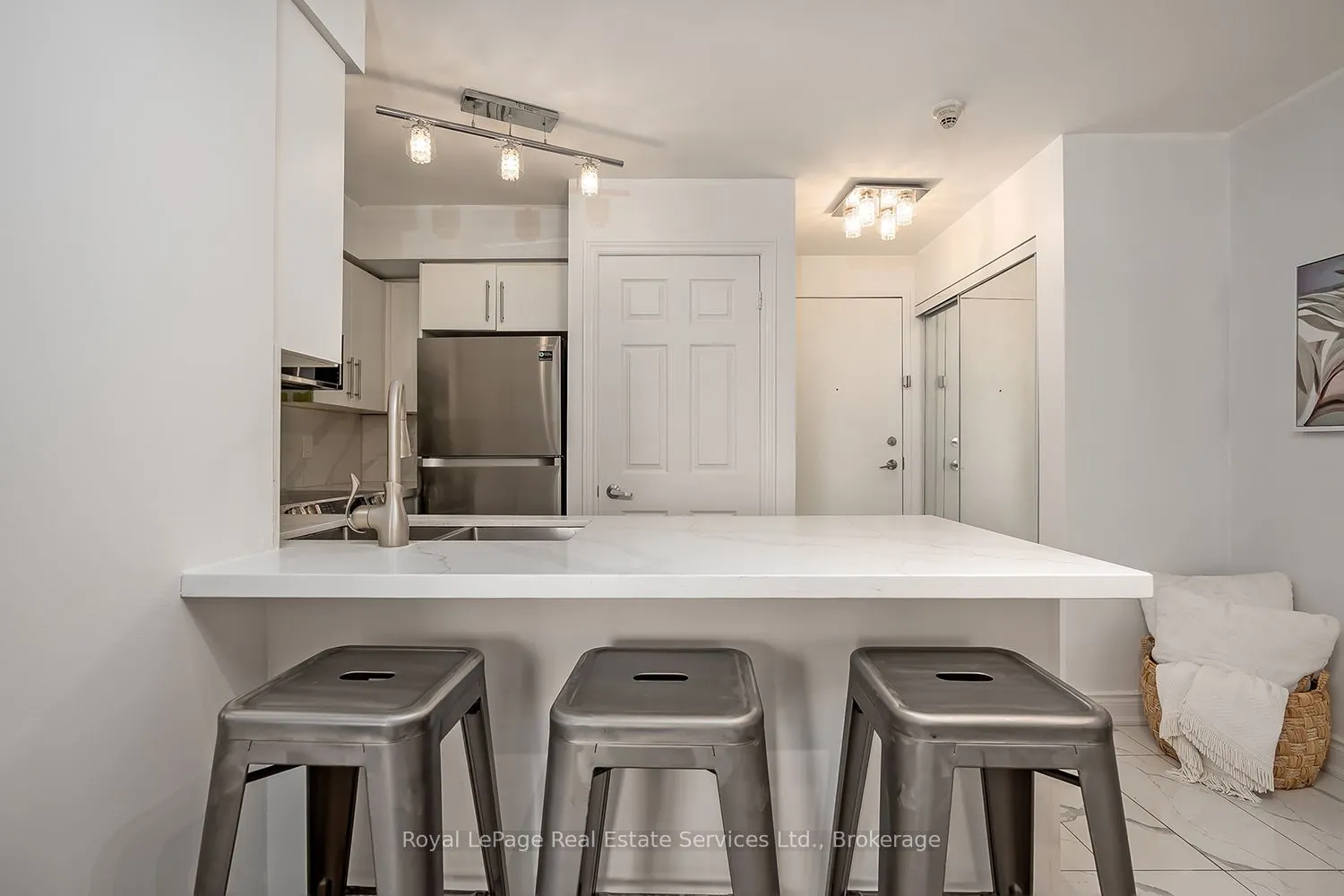 3888 Duke Of York Boulevard, #632
