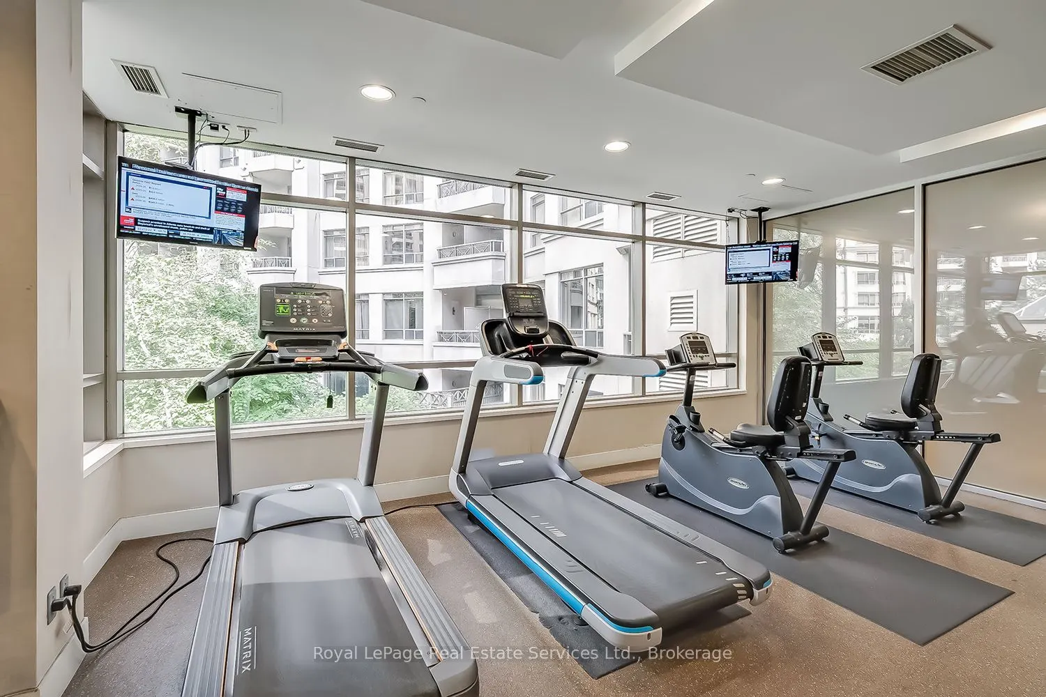 3888 Duke Of York Boulevard, #632