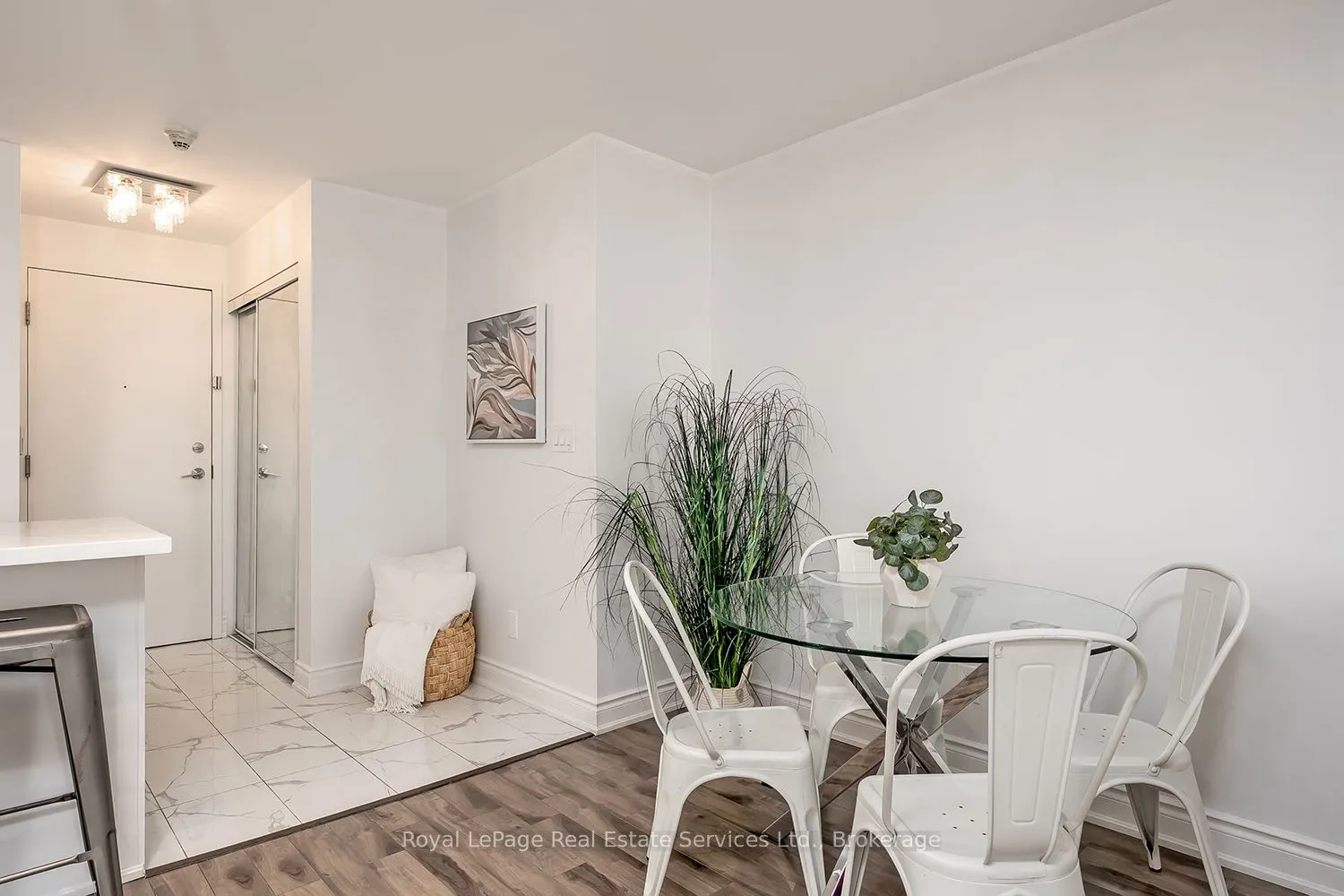 3888 Duke Of York Boulevard, #632