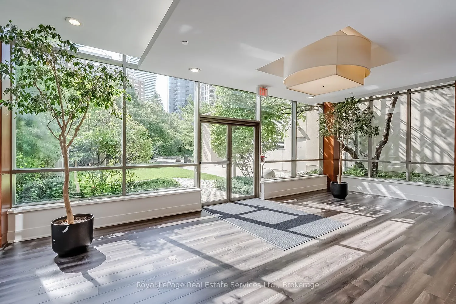 3888 Duke Of York Boulevard, #632