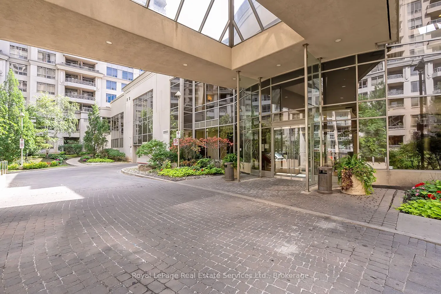 3888 Duke Of York Boulevard, #632