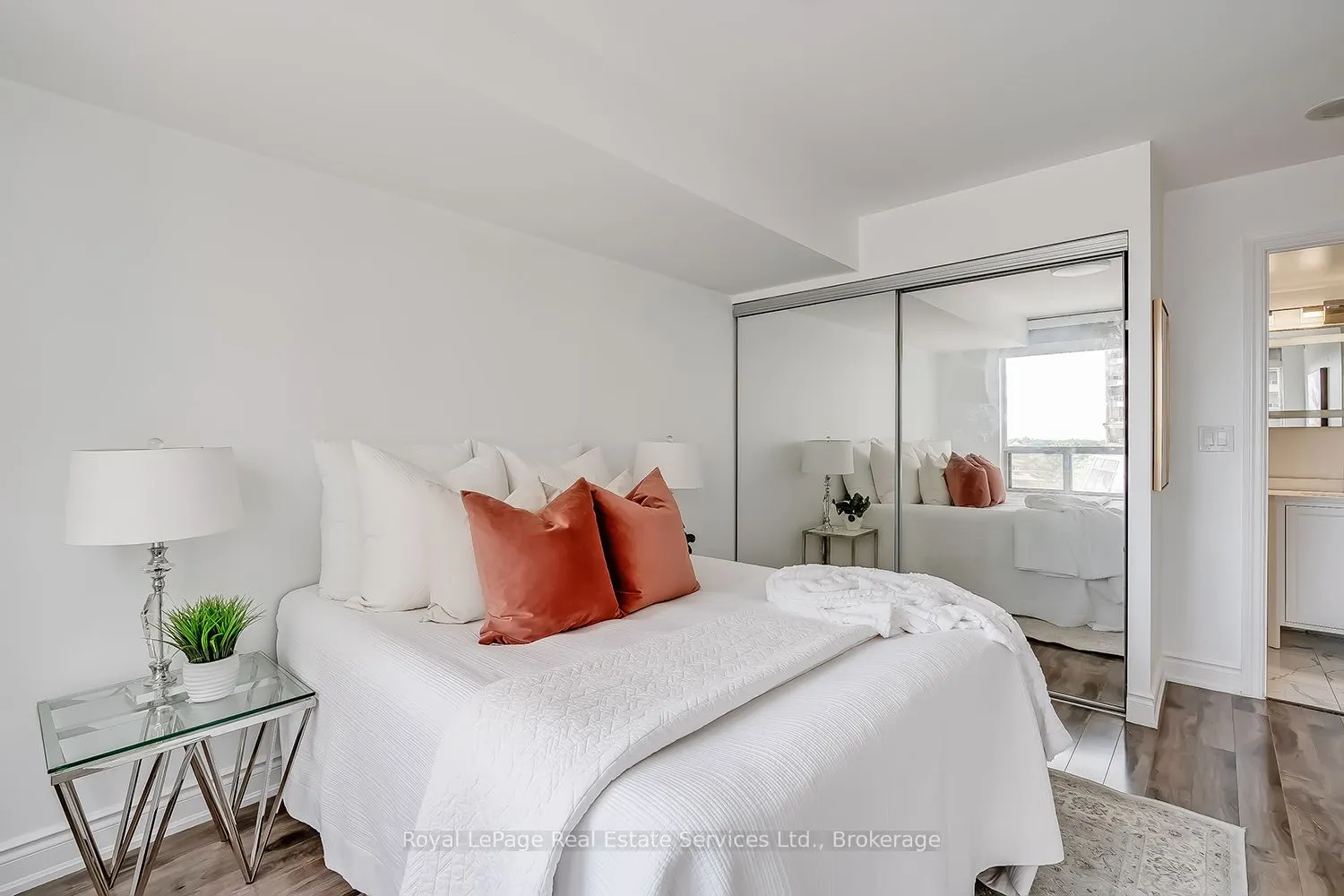 3888 Duke Of York Boulevard, #632