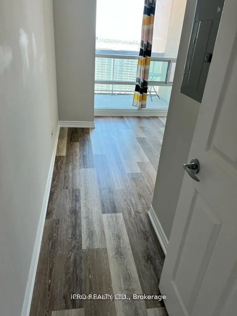 3504 Hurontario Street, #2310