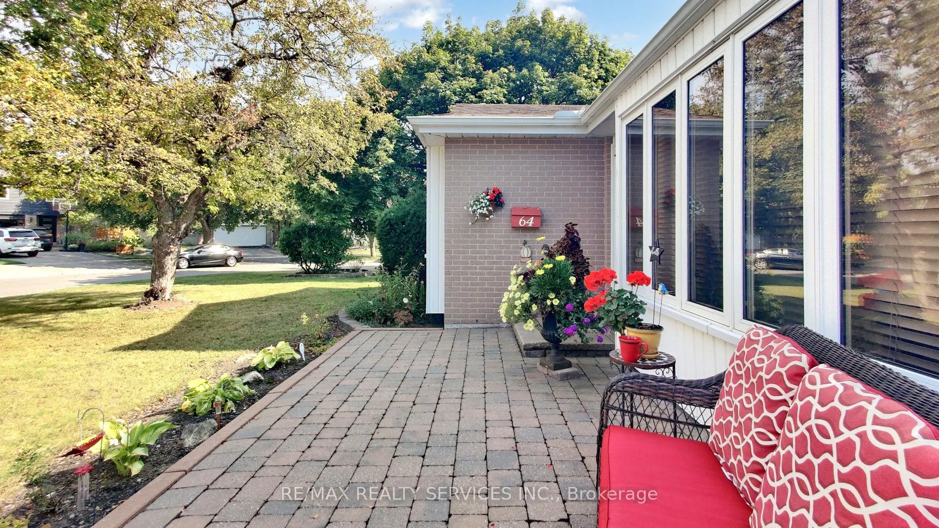 64 Glebe Crescent
