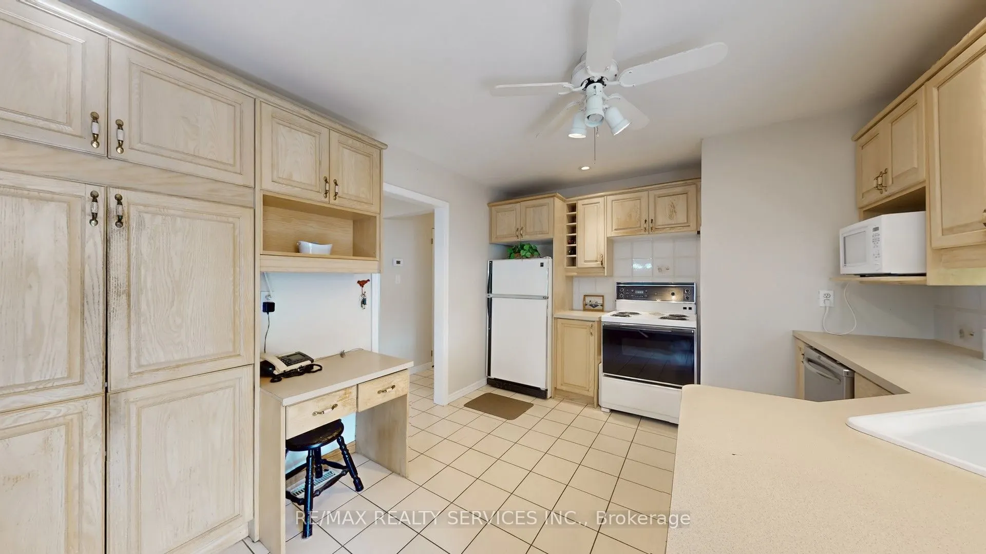 64 Glebe Crescent