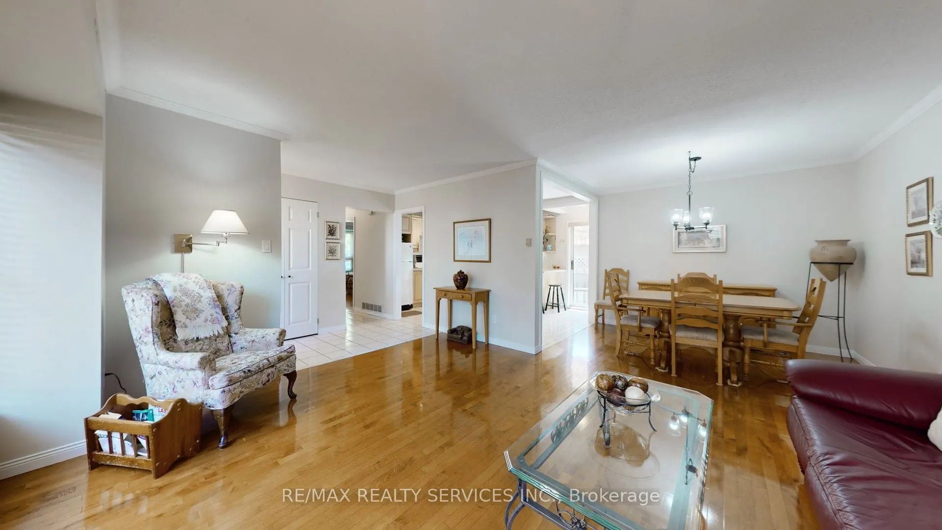 64 Glebe Crescent