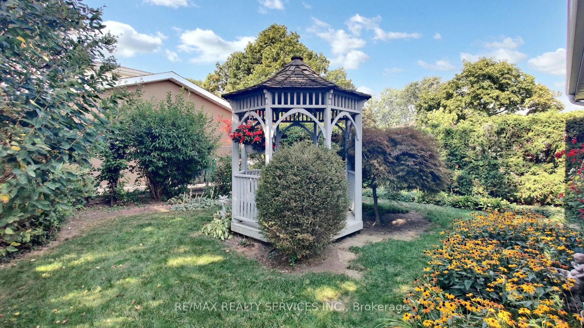 64 Glebe Crescent