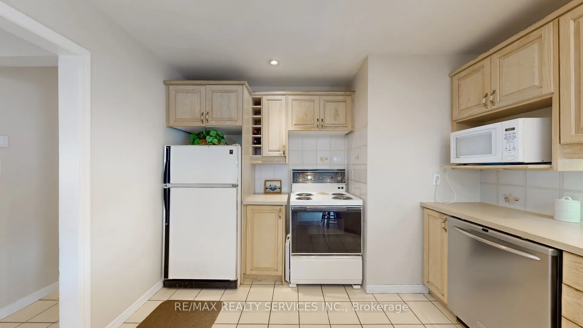 64 Glebe Crescent