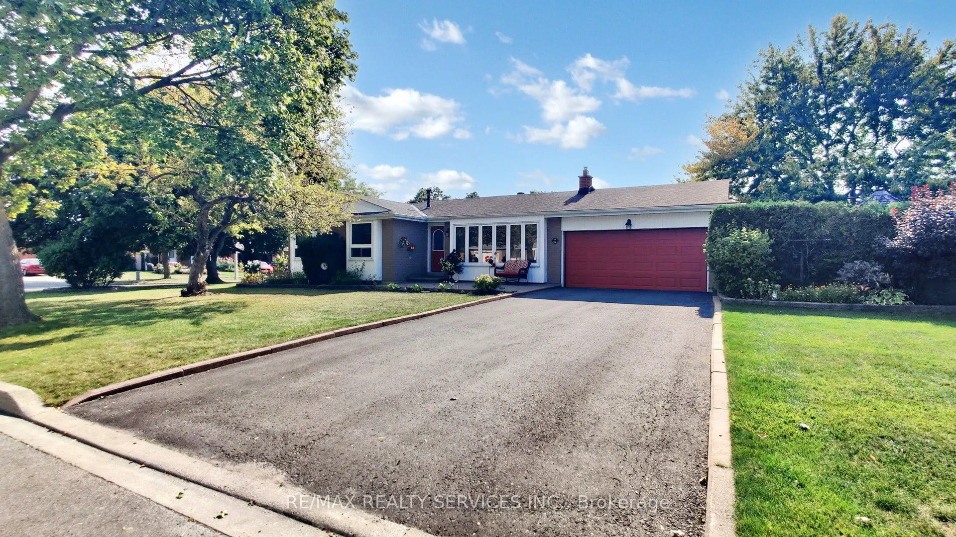 64 Glebe Crescent