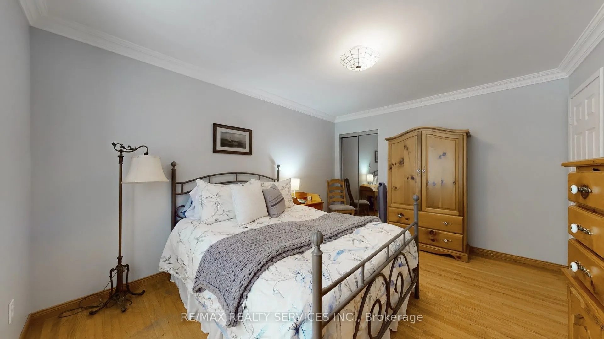 64 Glebe Crescent