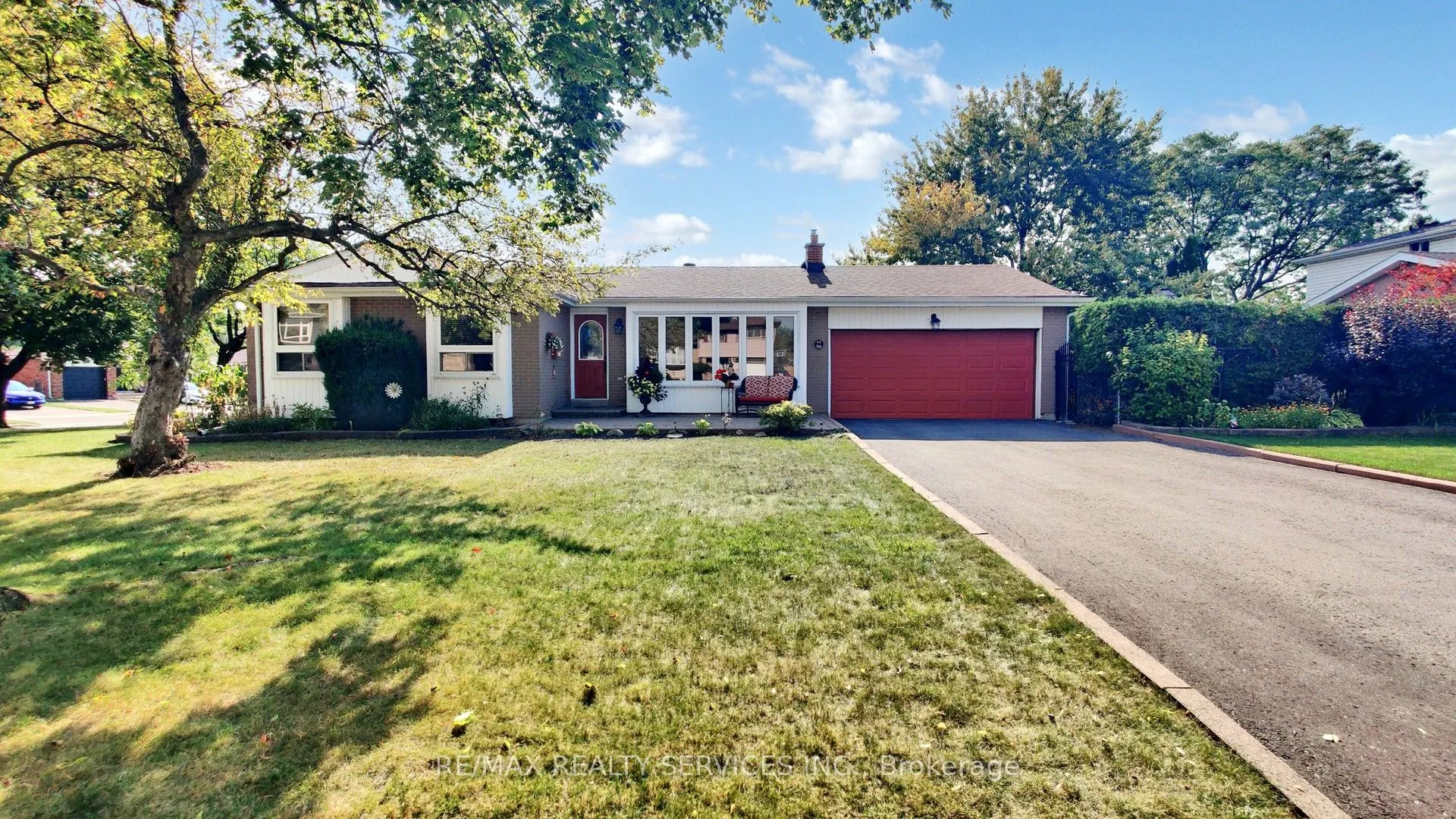 64 Glebe Crescent