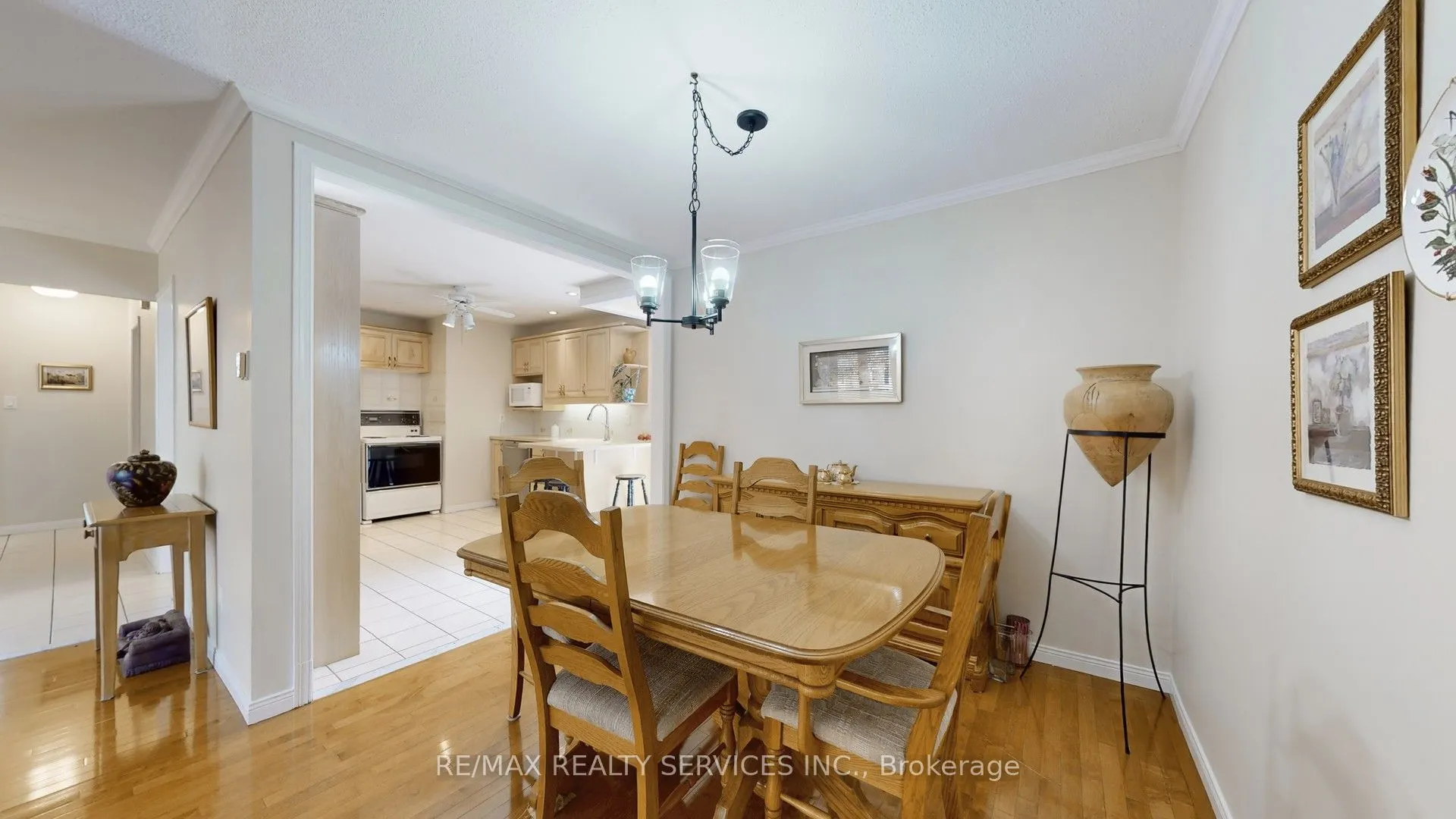 64 Glebe Crescent