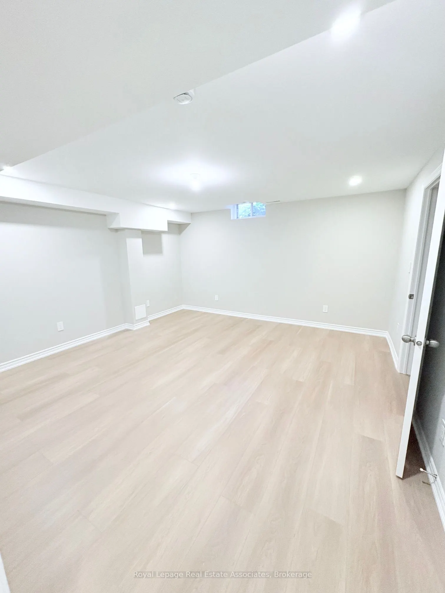 14 Callaghan Crescent