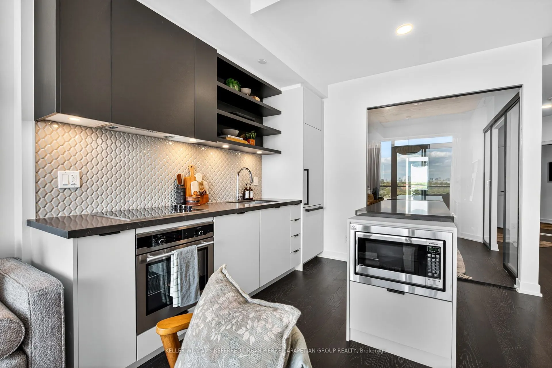 57 Brock Avenue, #702