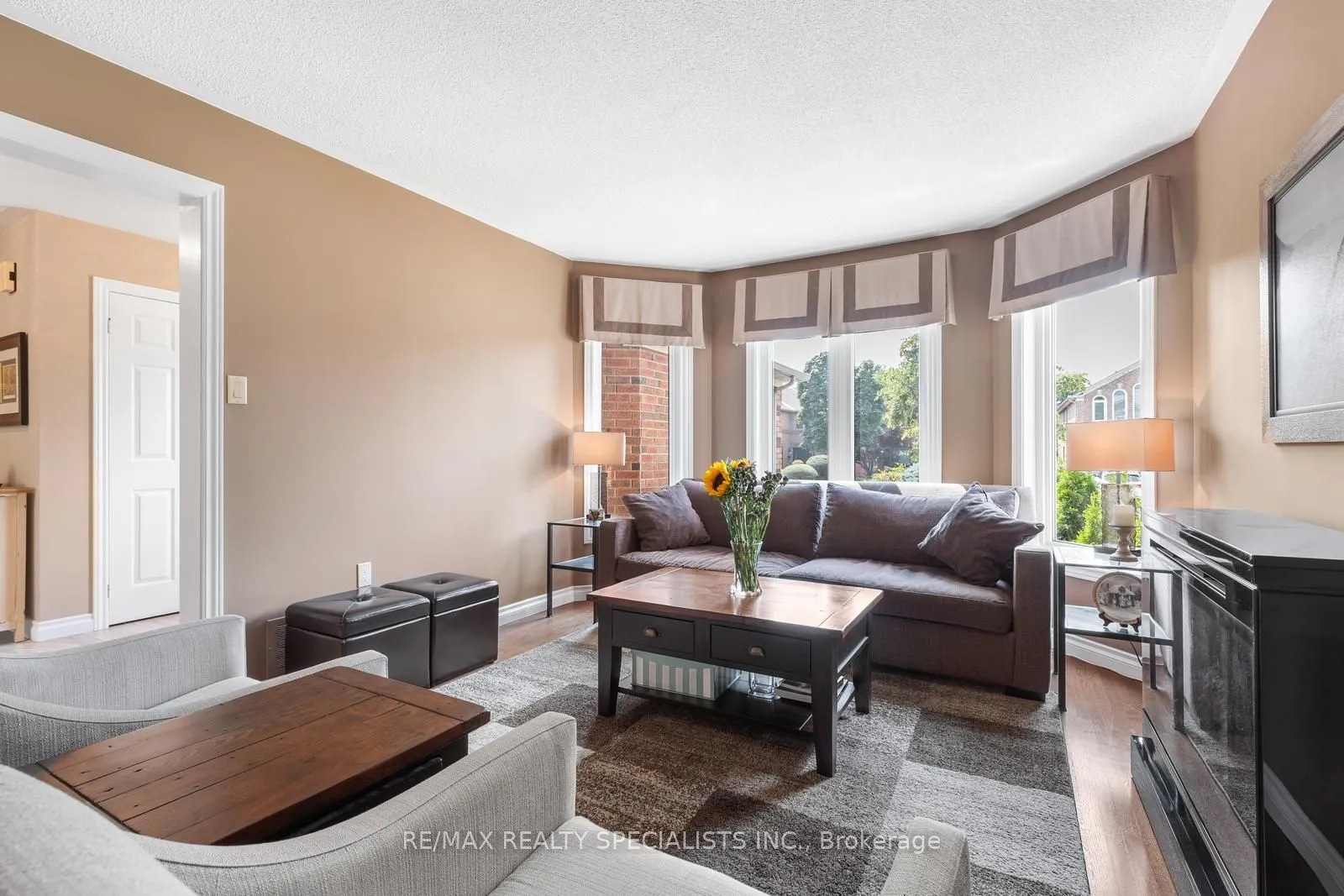 6859 Summer Heights Drive