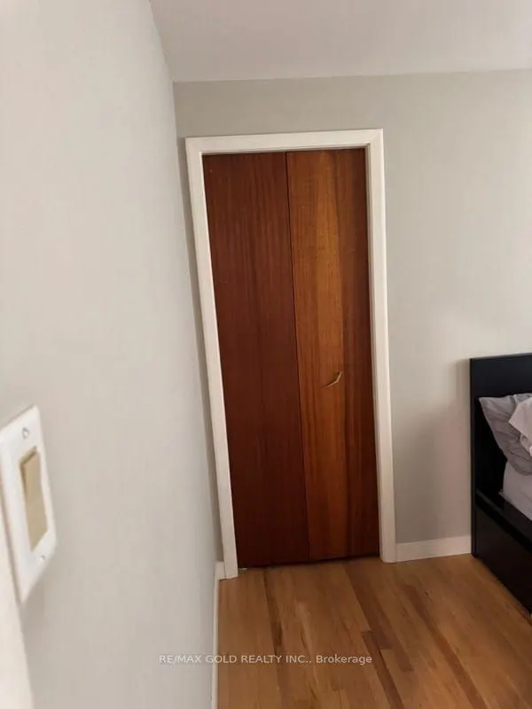31 Cathedral Road