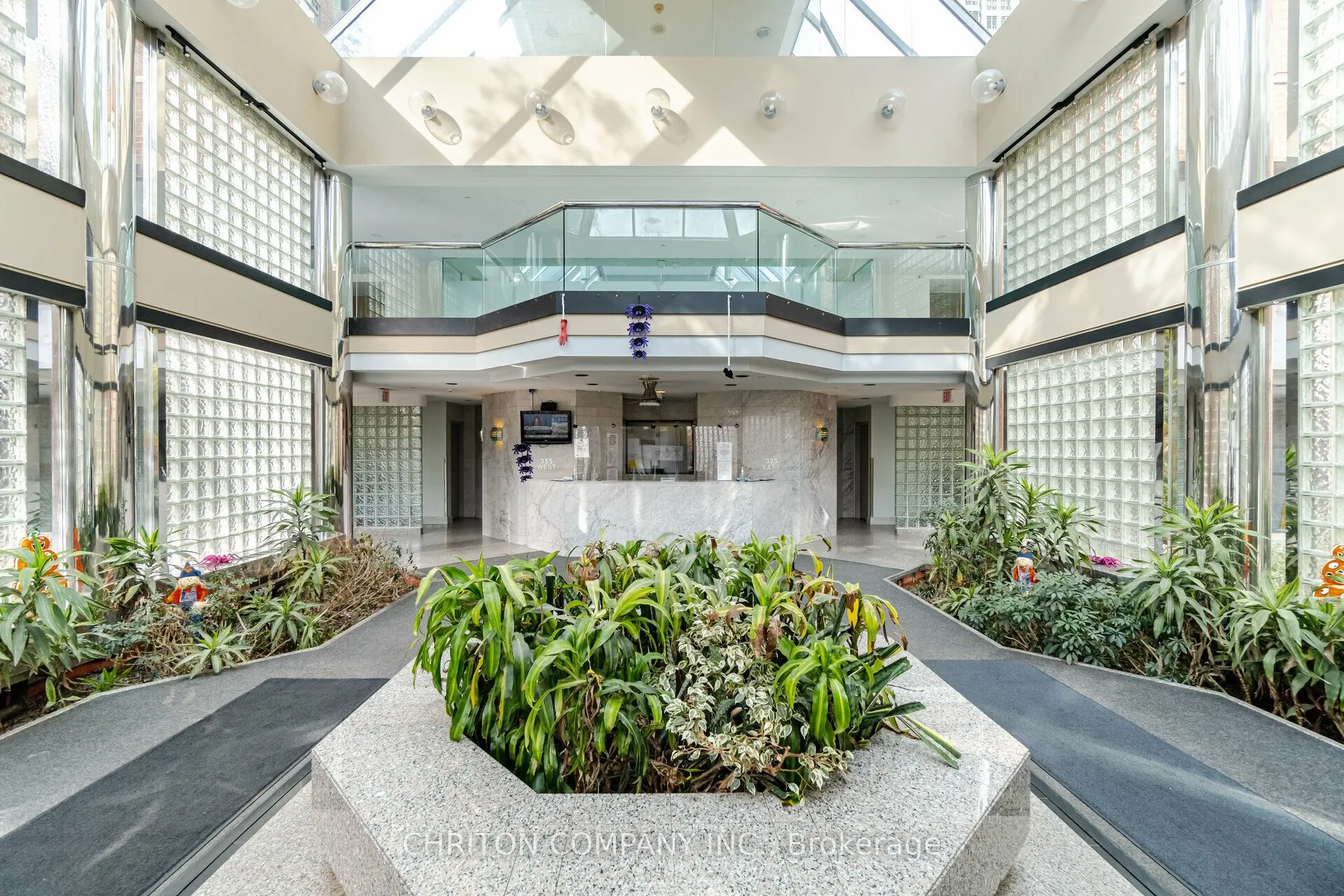 325 Webb Drive, #802