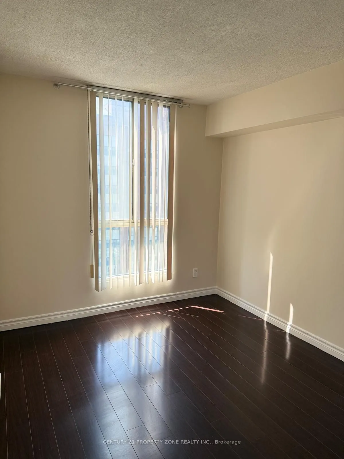 145 Hillcrest Avenue, #2113