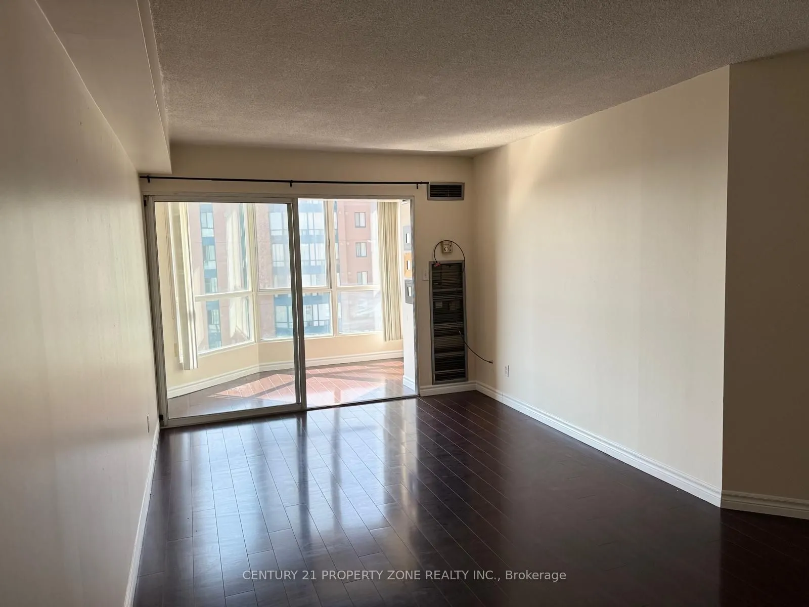 145 Hillcrest Avenue, #2113