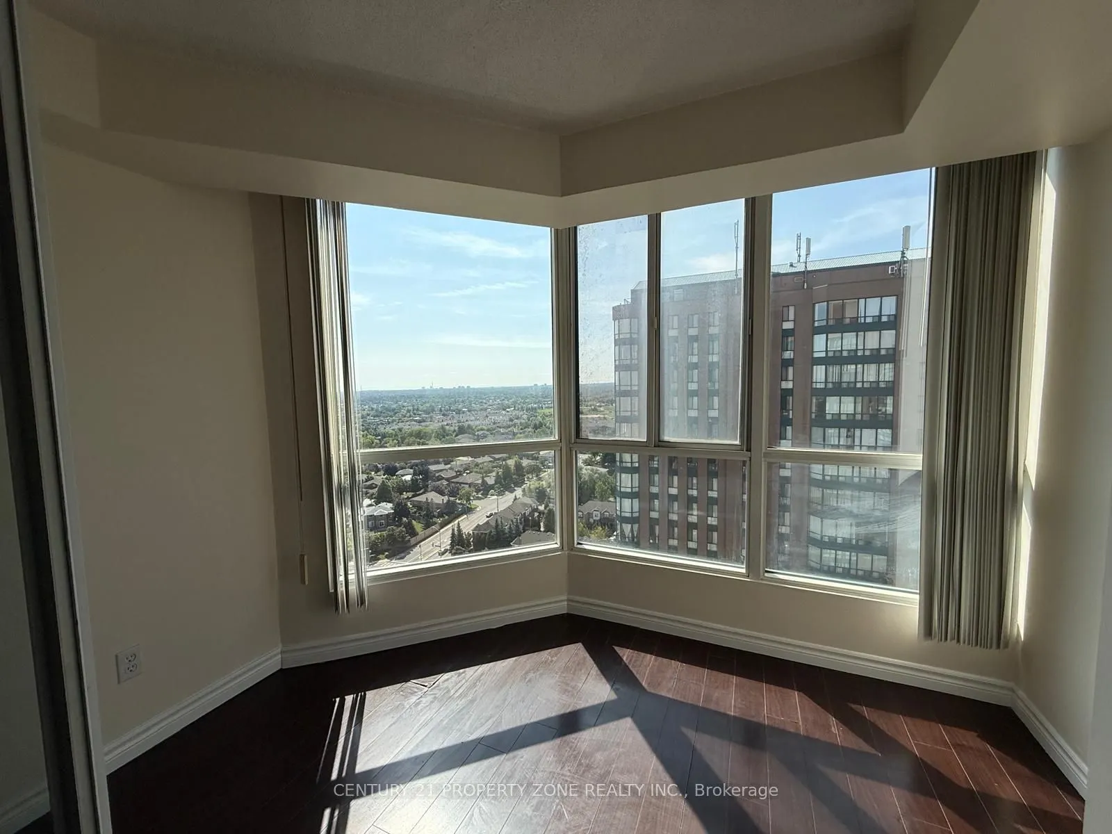 145 Hillcrest Avenue, #2113