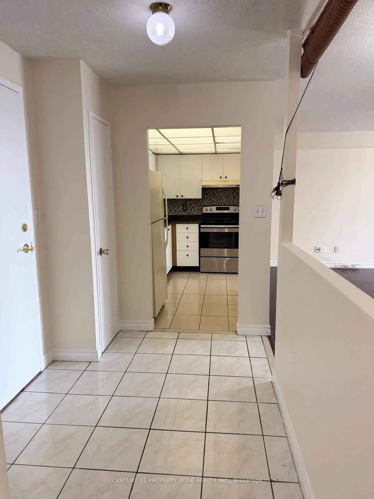 145 Hillcrest Avenue, #2113