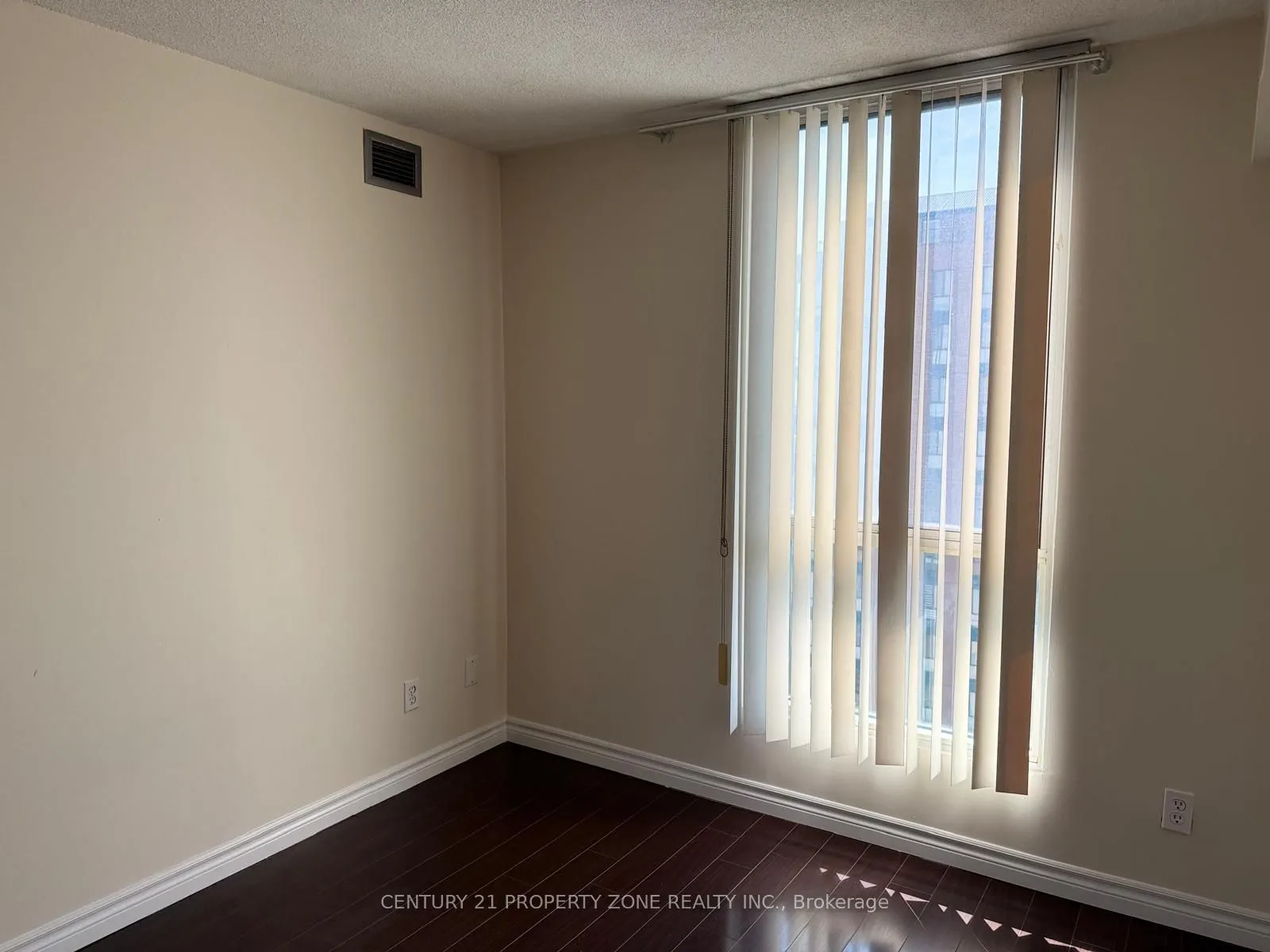 145 Hillcrest Avenue, #2113