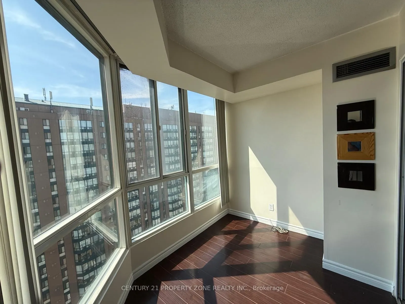 145 Hillcrest Avenue, #2113