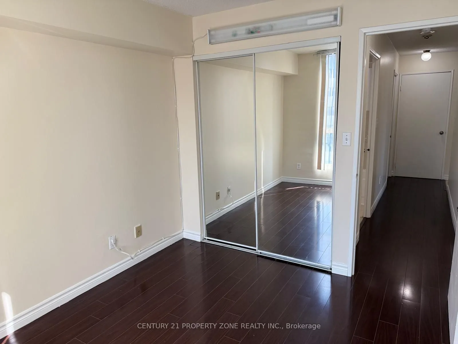 145 Hillcrest Avenue, #2113