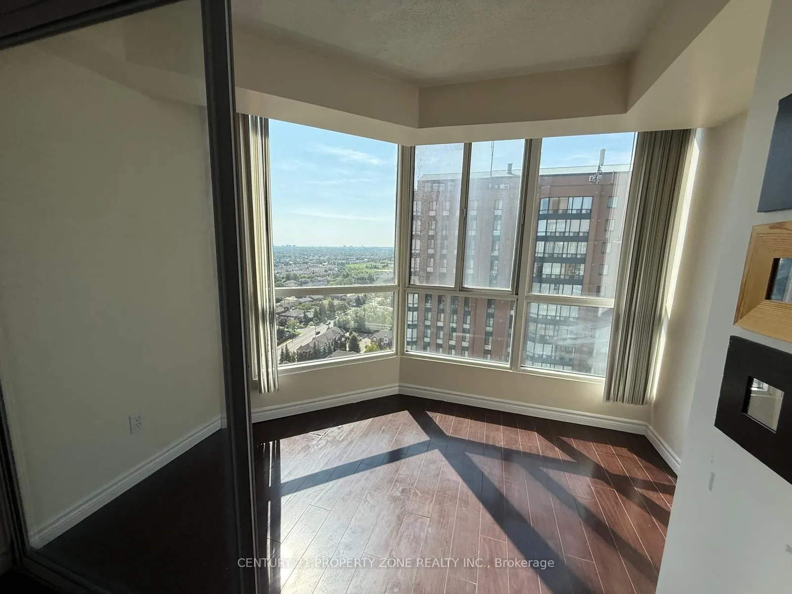 145 Hillcrest Avenue, #2113