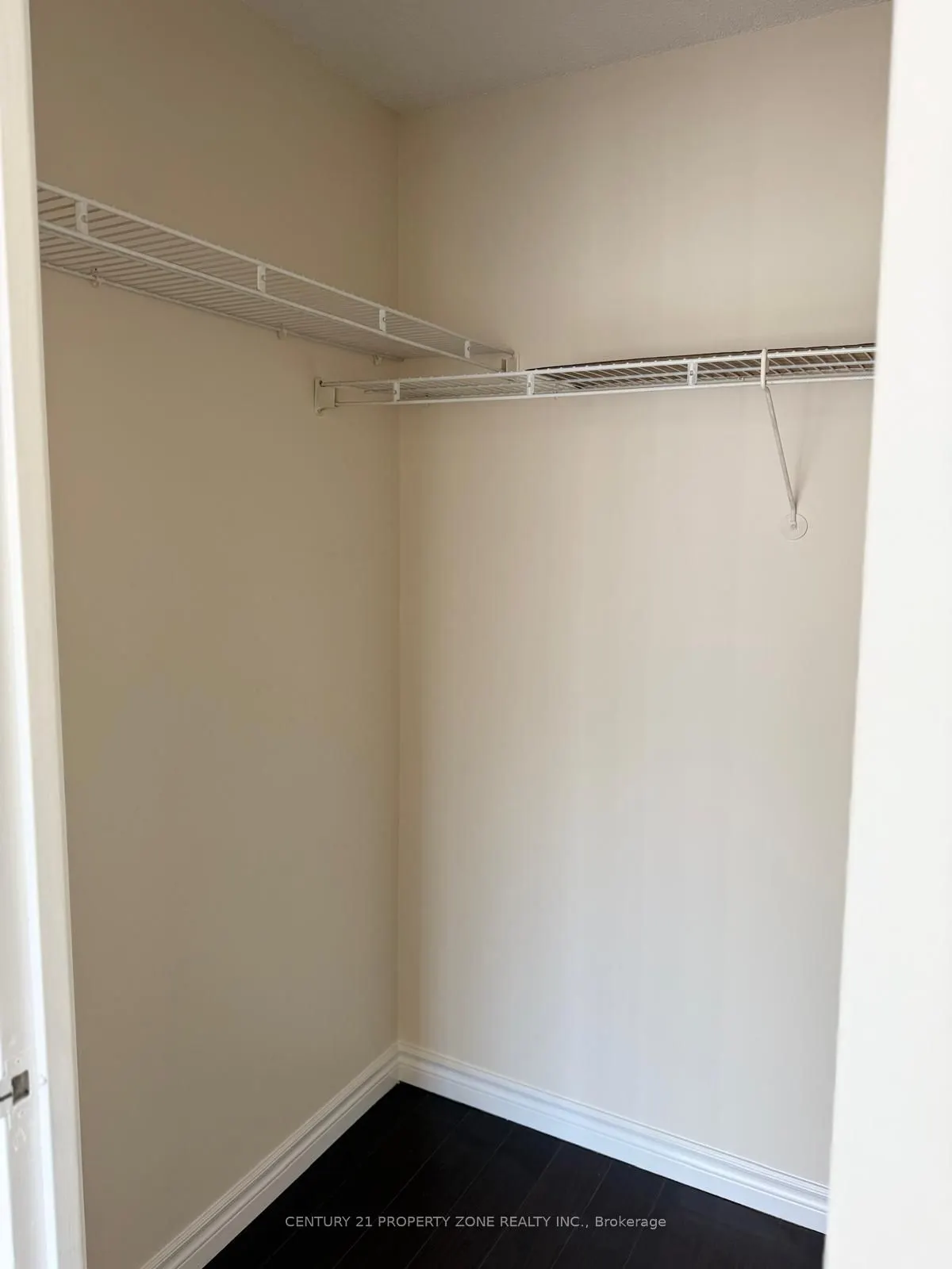 145 Hillcrest Avenue, #2113
