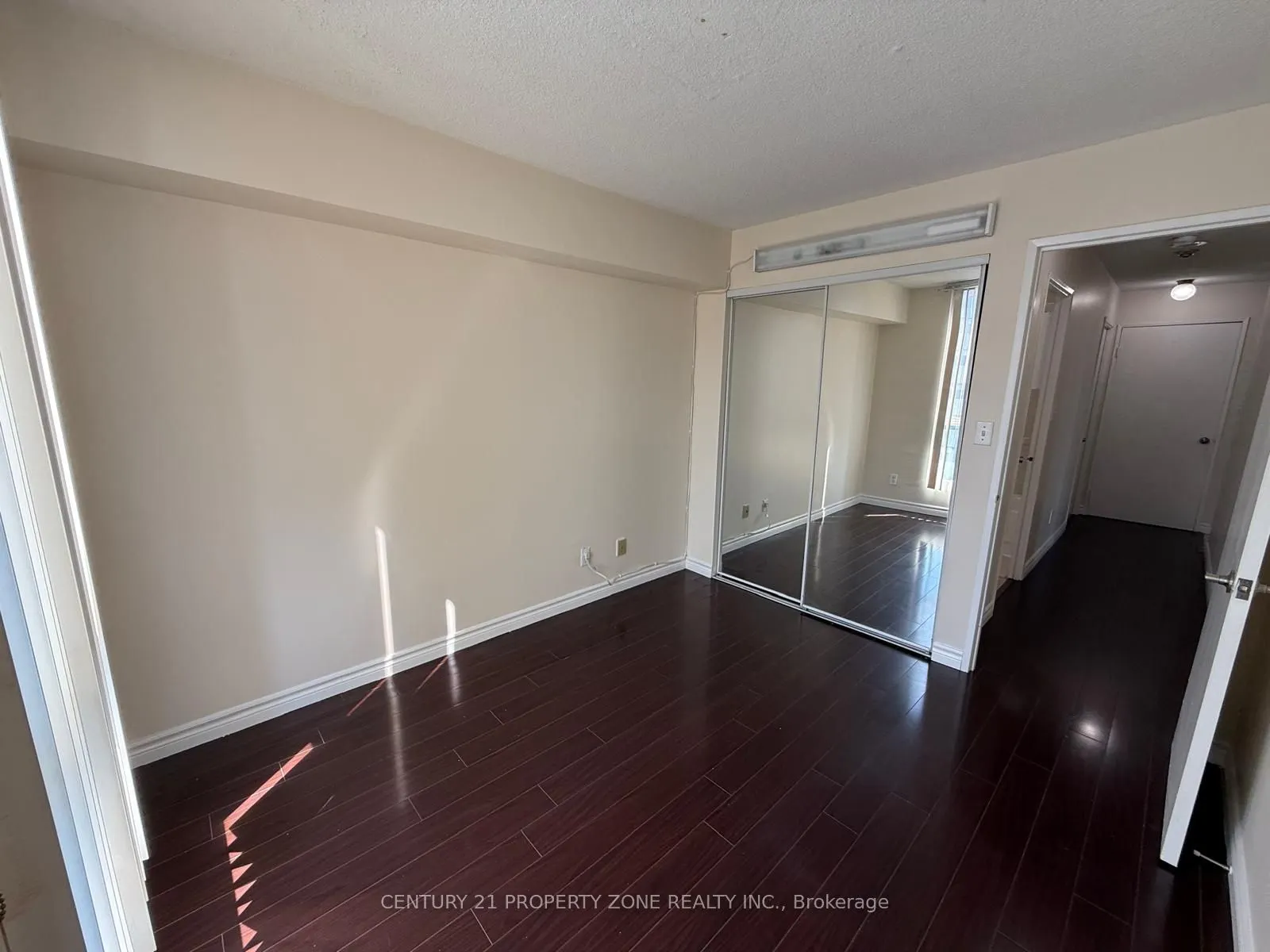 145 Hillcrest Avenue, #2113