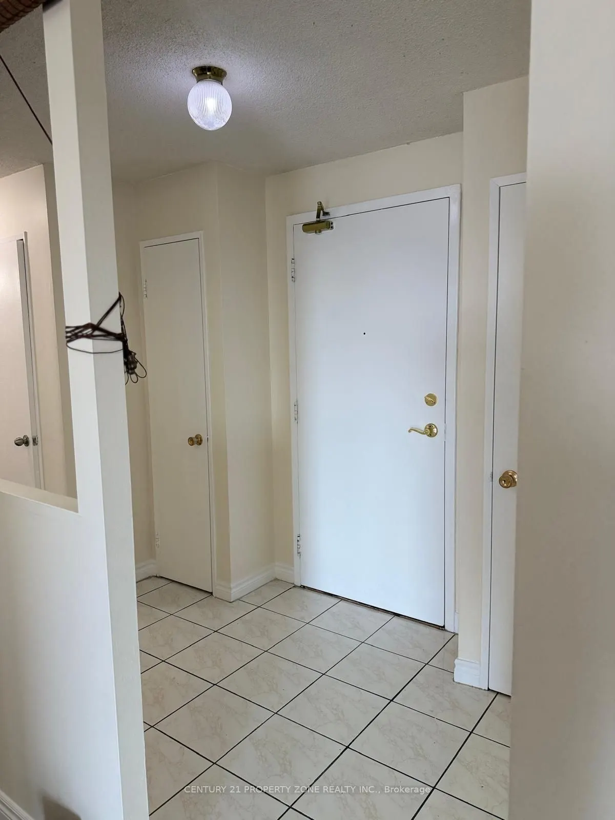 145 Hillcrest Avenue, #2113