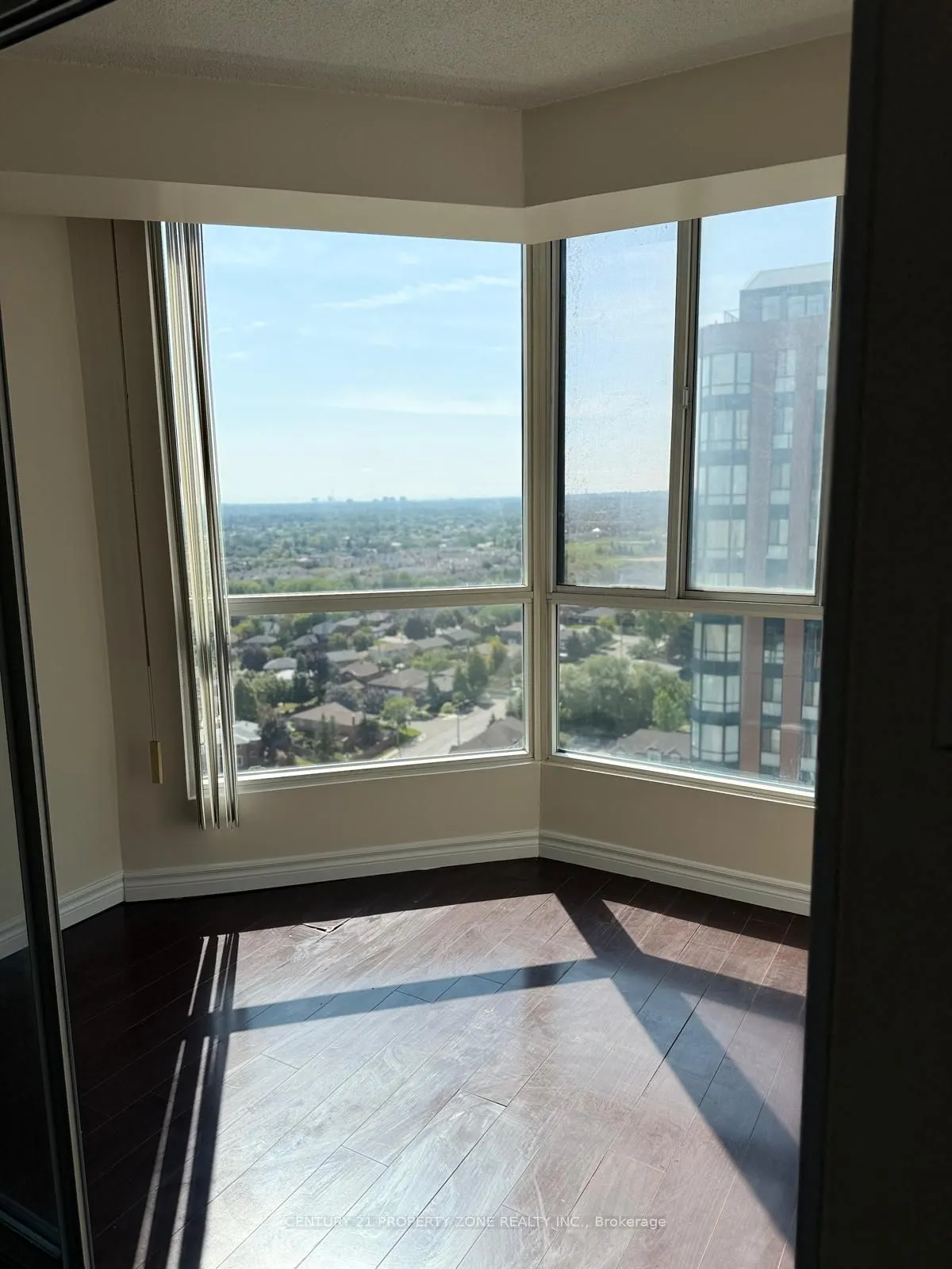 145 Hillcrest Avenue, #2113