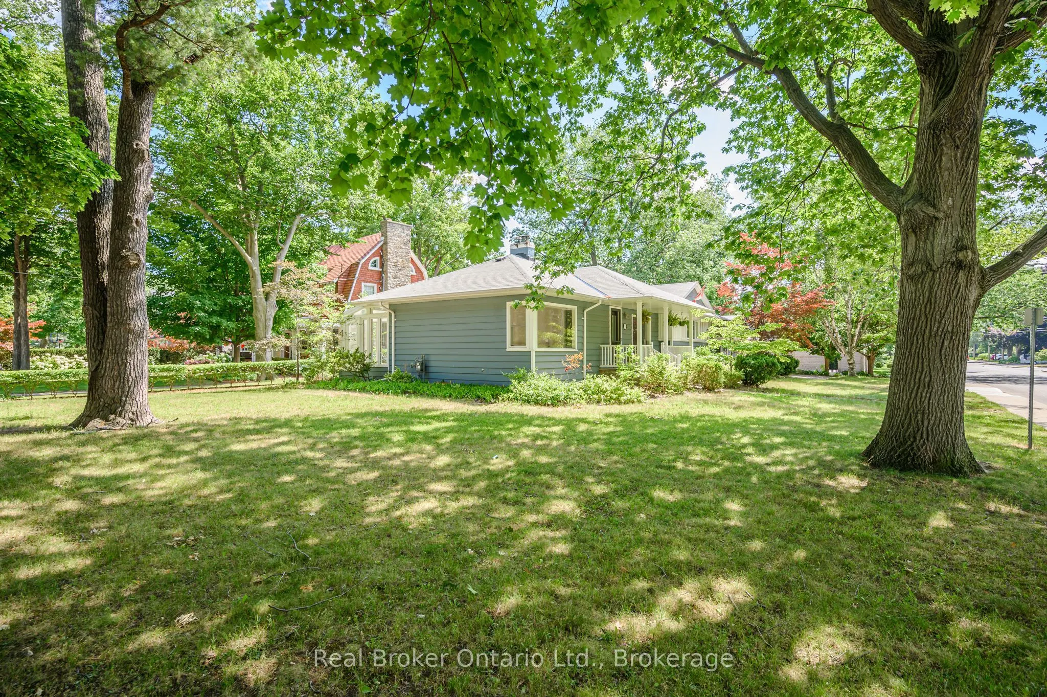 374 Spruce Street