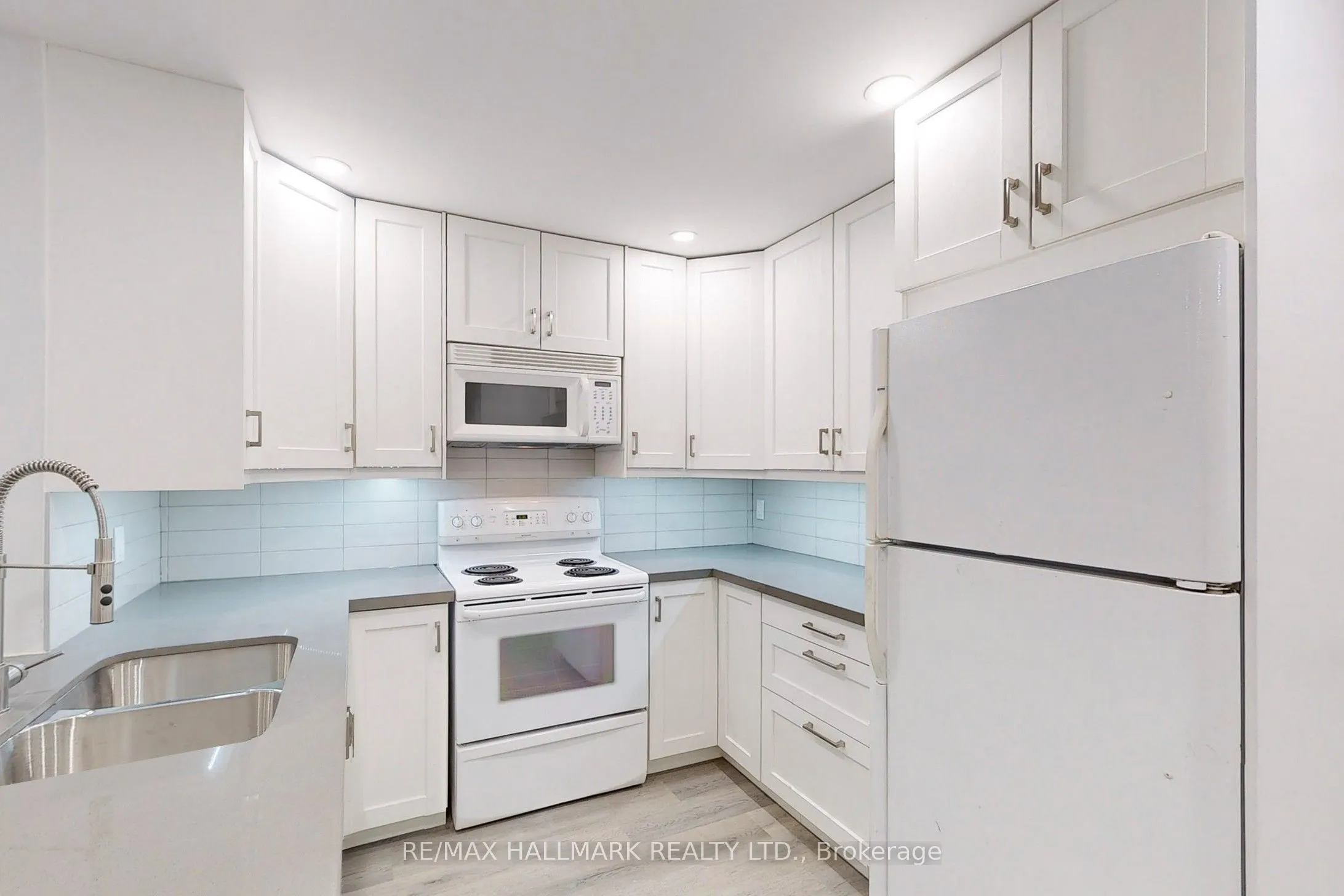 36 Farley Crescent, #Lower